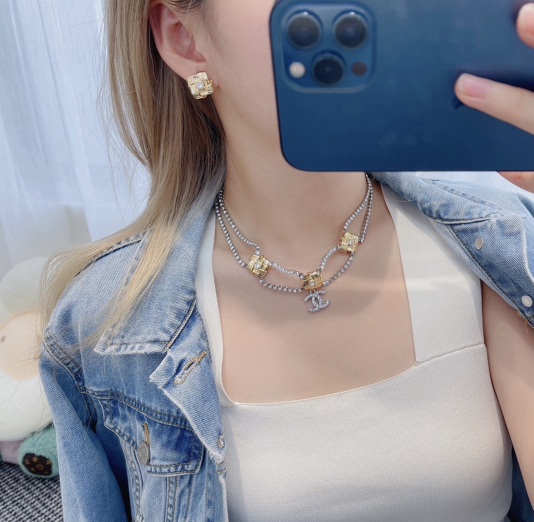 Chanel Metiers d'Art 2024/25 Crystal & Gold Double Strand Necklace