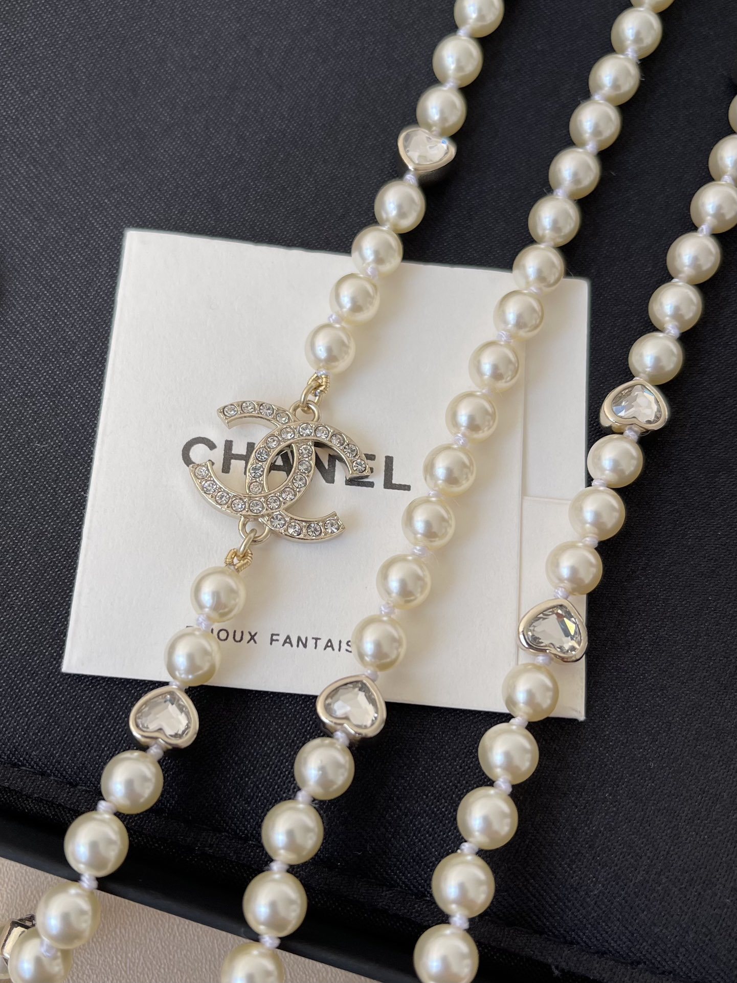 Chanel CC Logo Pearl Long Necklace with Crystal Hearts - FW 2025/26