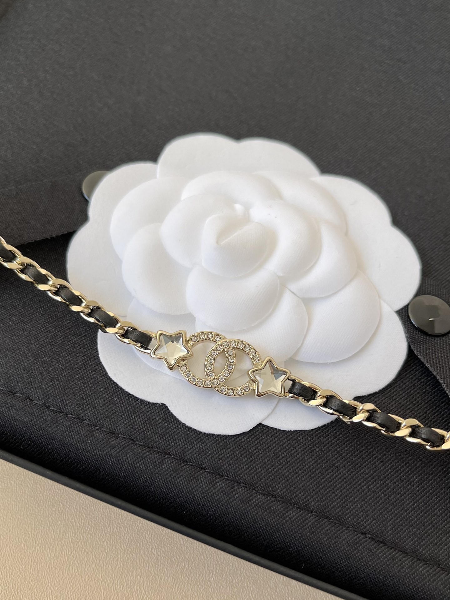 Chanel Fall/Winter 2025 CC Crystal Leather Chain Necklace