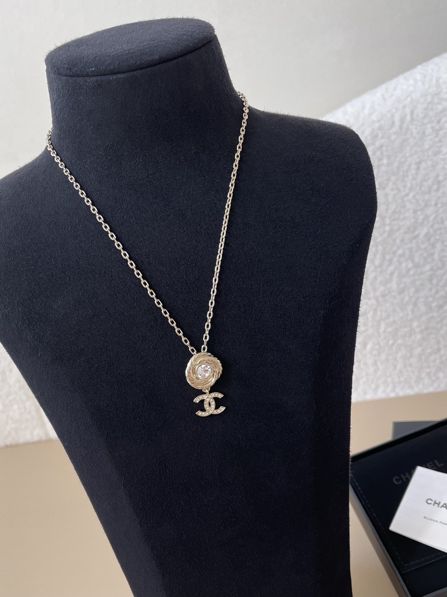 Chanel CC Logo Crystal Swirl Jewelry Set - Gold Necklace & Earrings