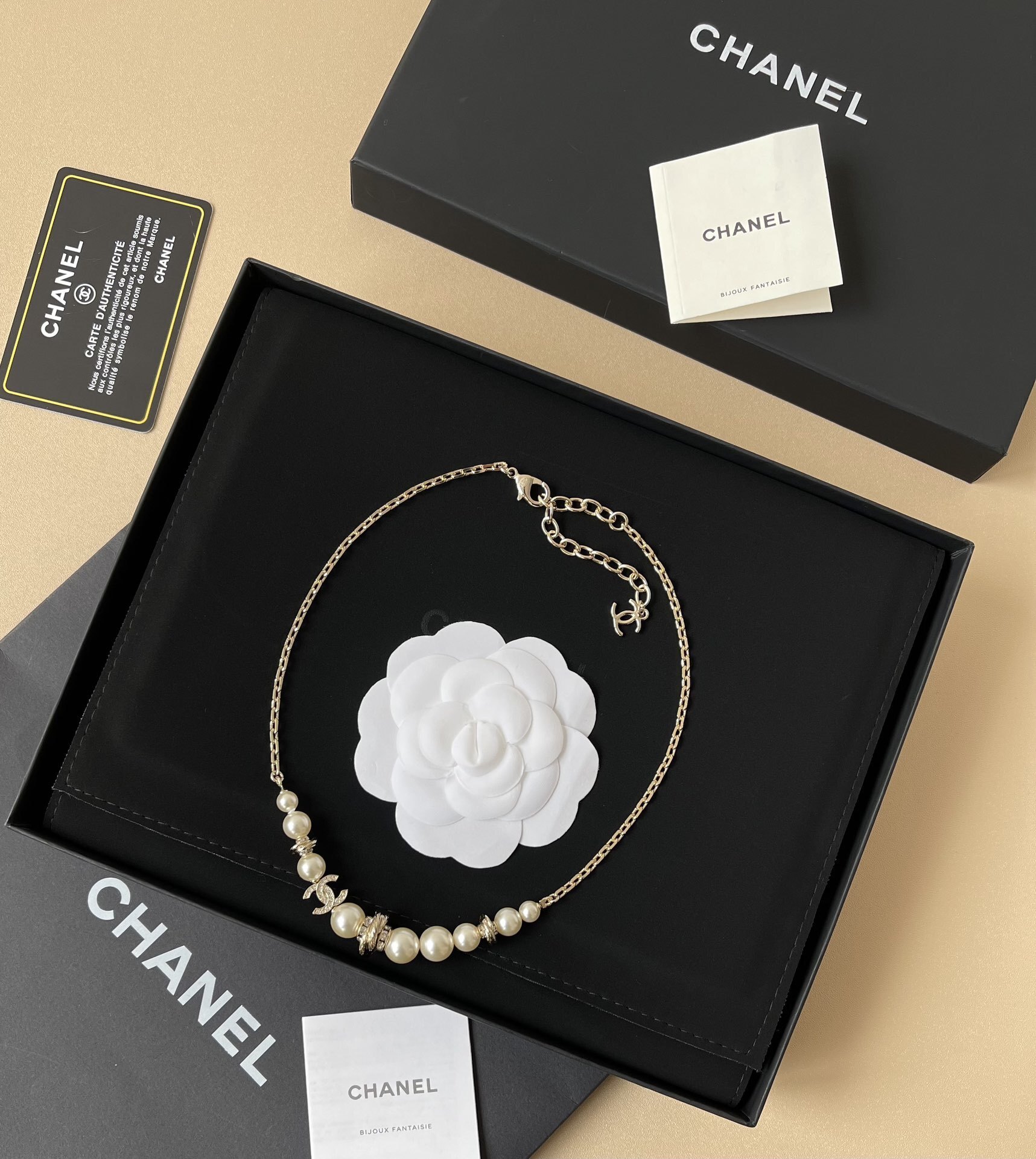 Chanel CC Logo Pearl Necklace - Elegant Gold & Crystal Luxury Jewelry