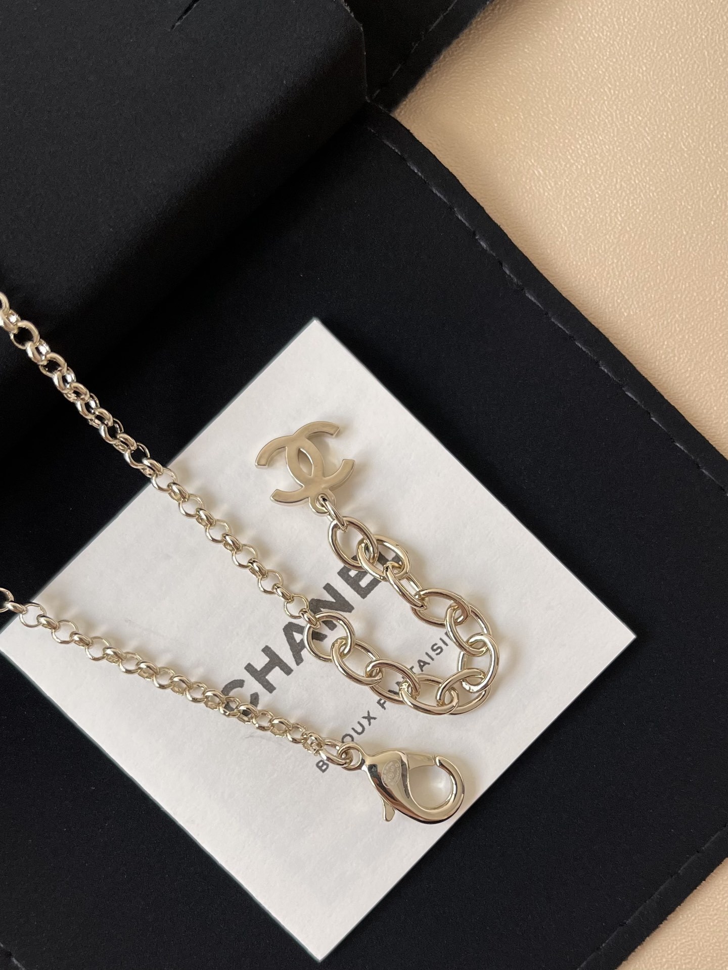 Chanel 2024/25 Métiers d'Art Necklace - Gold, Pink Glass & Crystals