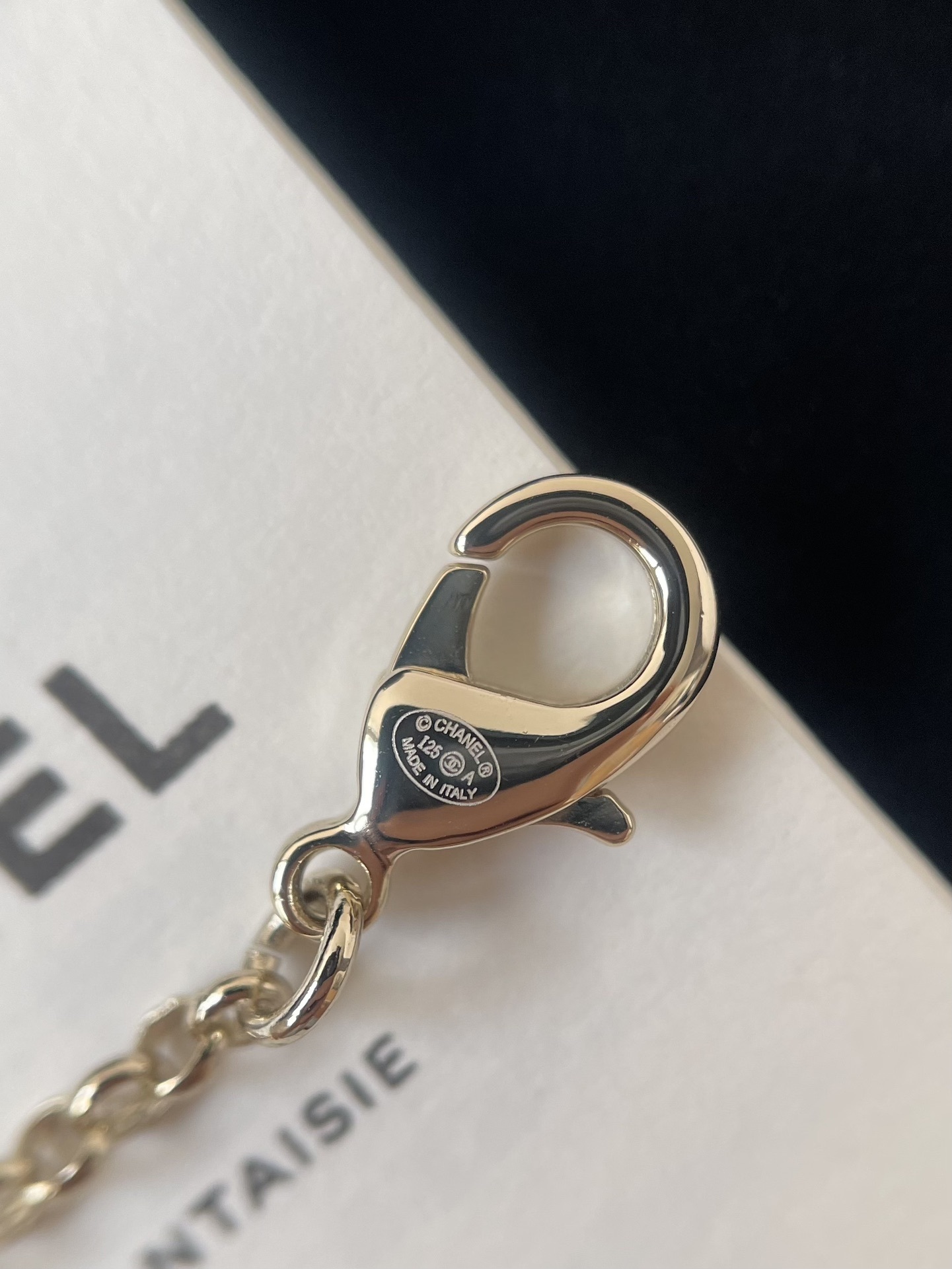 Chanel 2024/25 Métiers d'Art Necklace - Gold, Pink Glass & Crystals