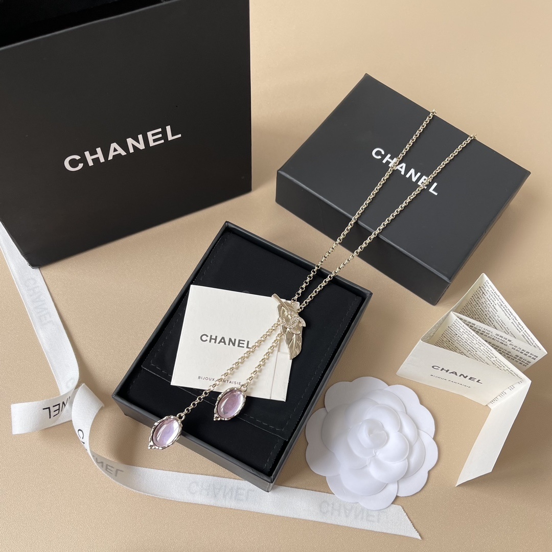 Chanel Gold Leaf CC Logo Necklace with Pink Crystal Pendants
