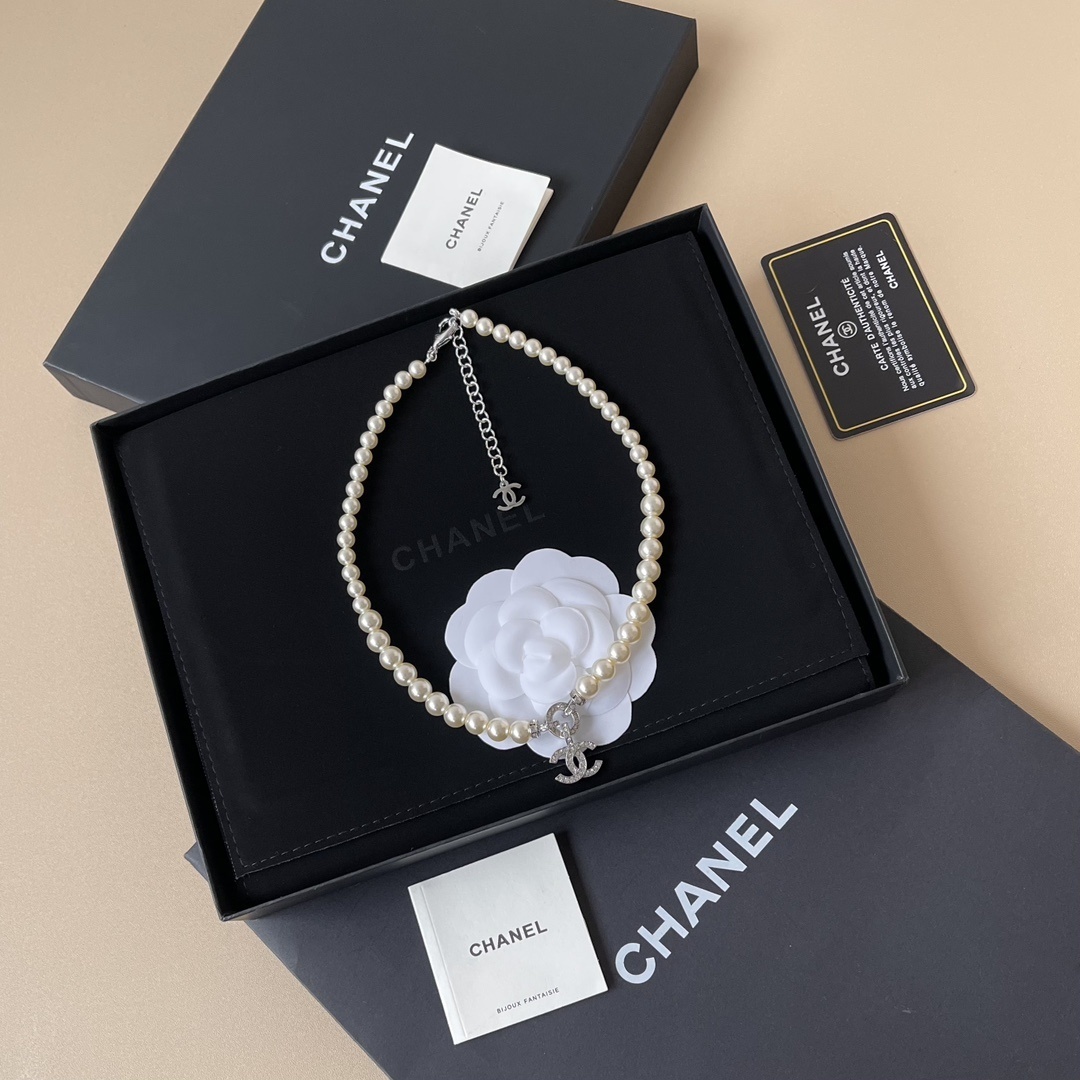 Elegant Pearl Necklace with Sparkling Crystal Double C Pendant