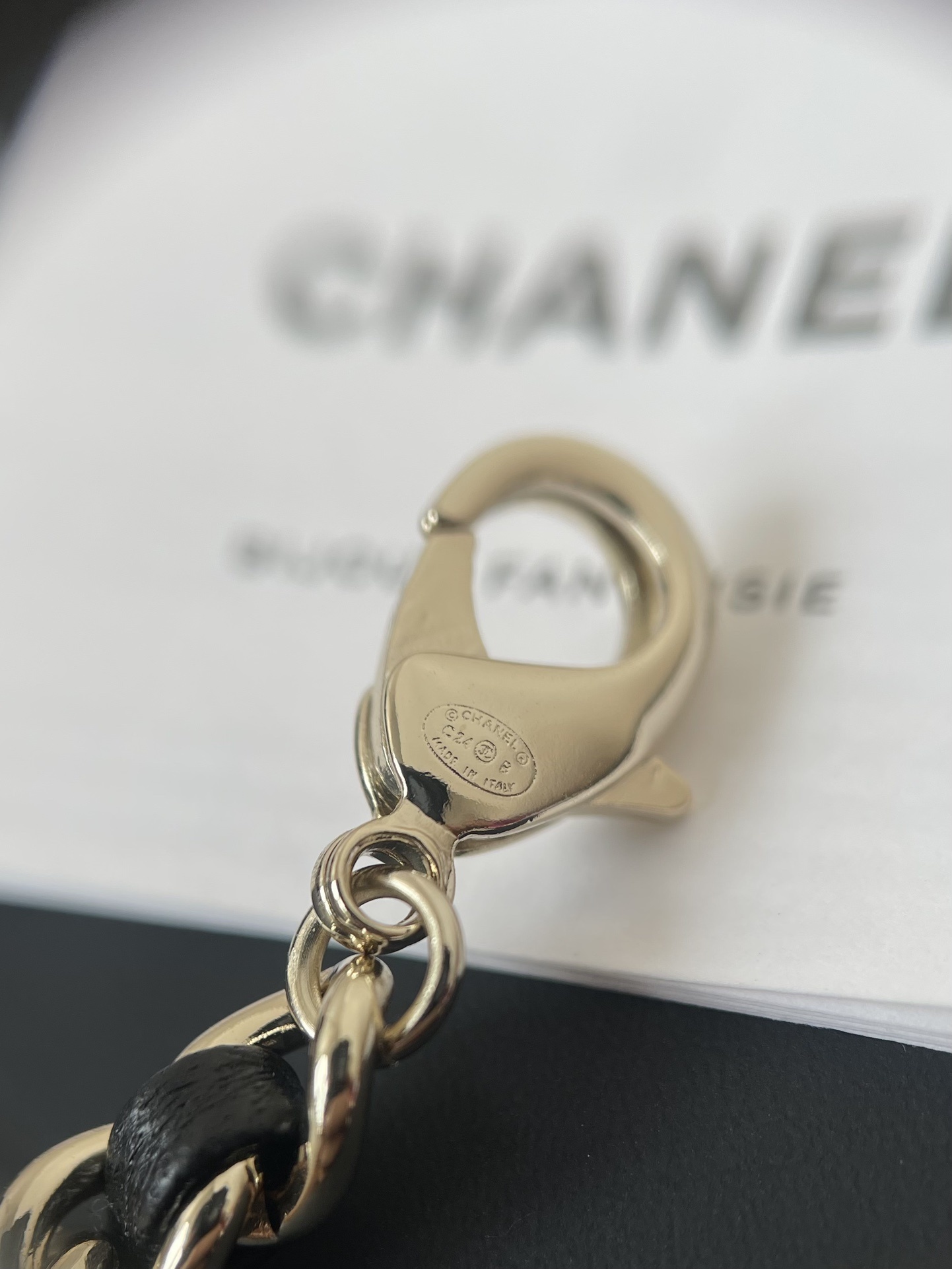 Designer Crystal Camellia Flower Leather Chain Choker Necklace