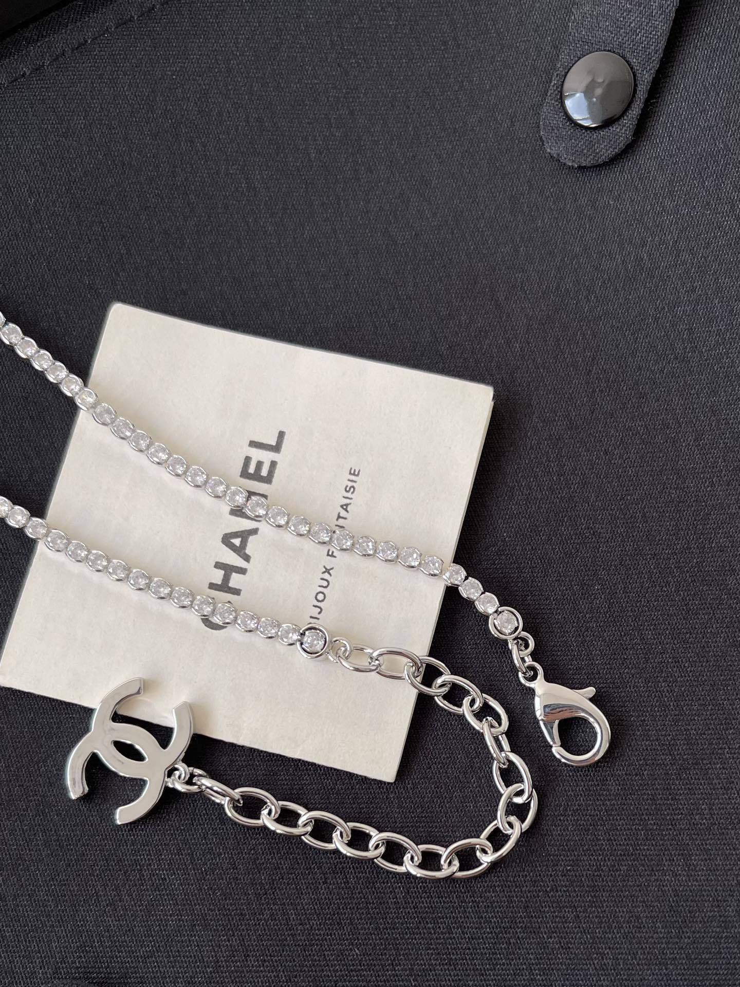 Elegant Pearl & Crystal Bow Necklace - Designer CC Logo Jewelry