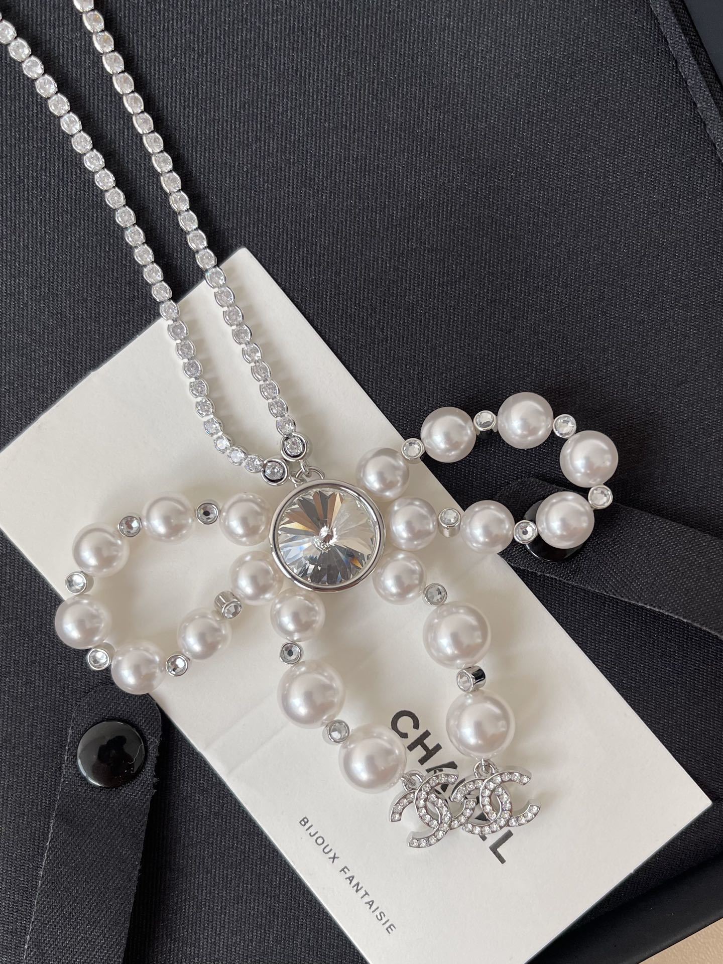 Elegant Pearl & Crystal Bow Necklace - Designer CC Logo Jewelry
