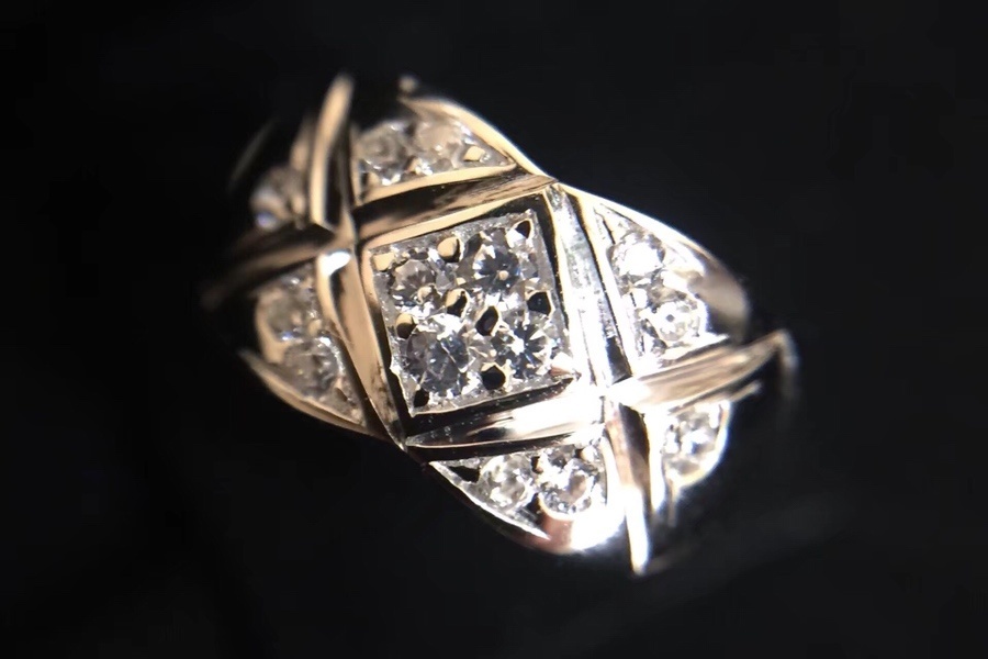 Elegant Quilted Diamond Hoop Earrings - Premium Luxury Jewelry