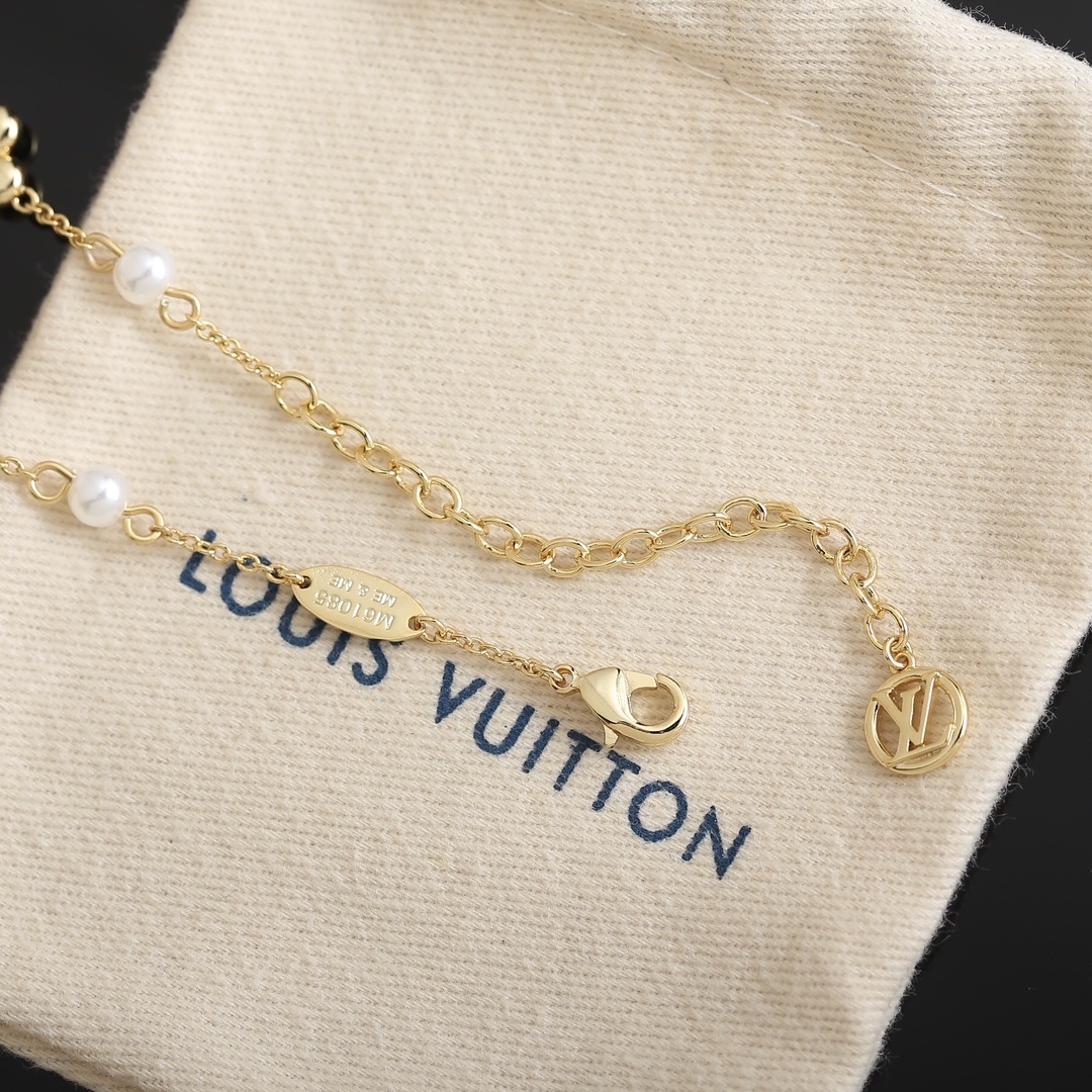 Louis Vuitton Monogram Pearl Necklace - Elegant Gold Finish