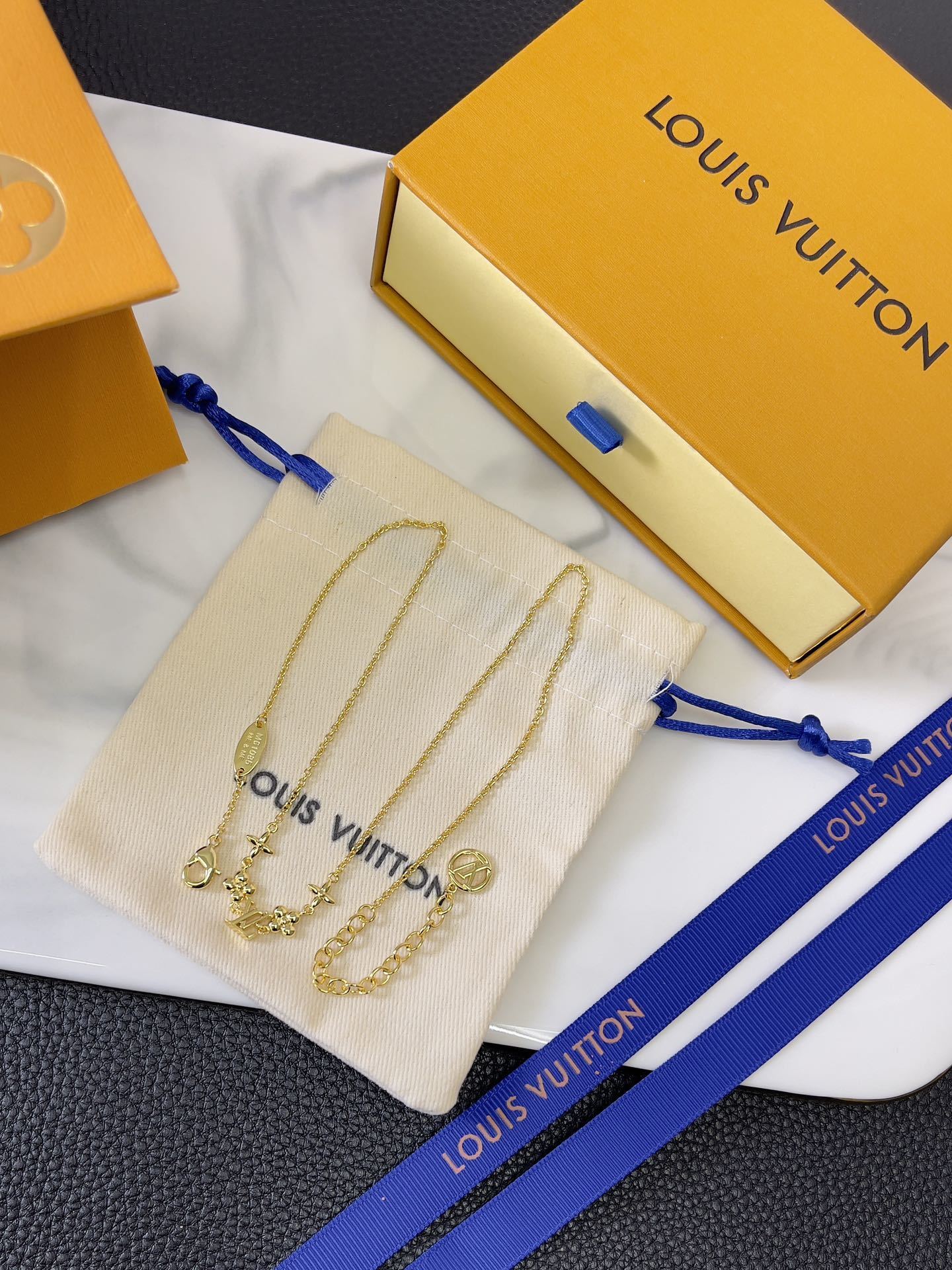 Luxury Gold LV Monogram Flower Necklace & Bracelet Set for Women