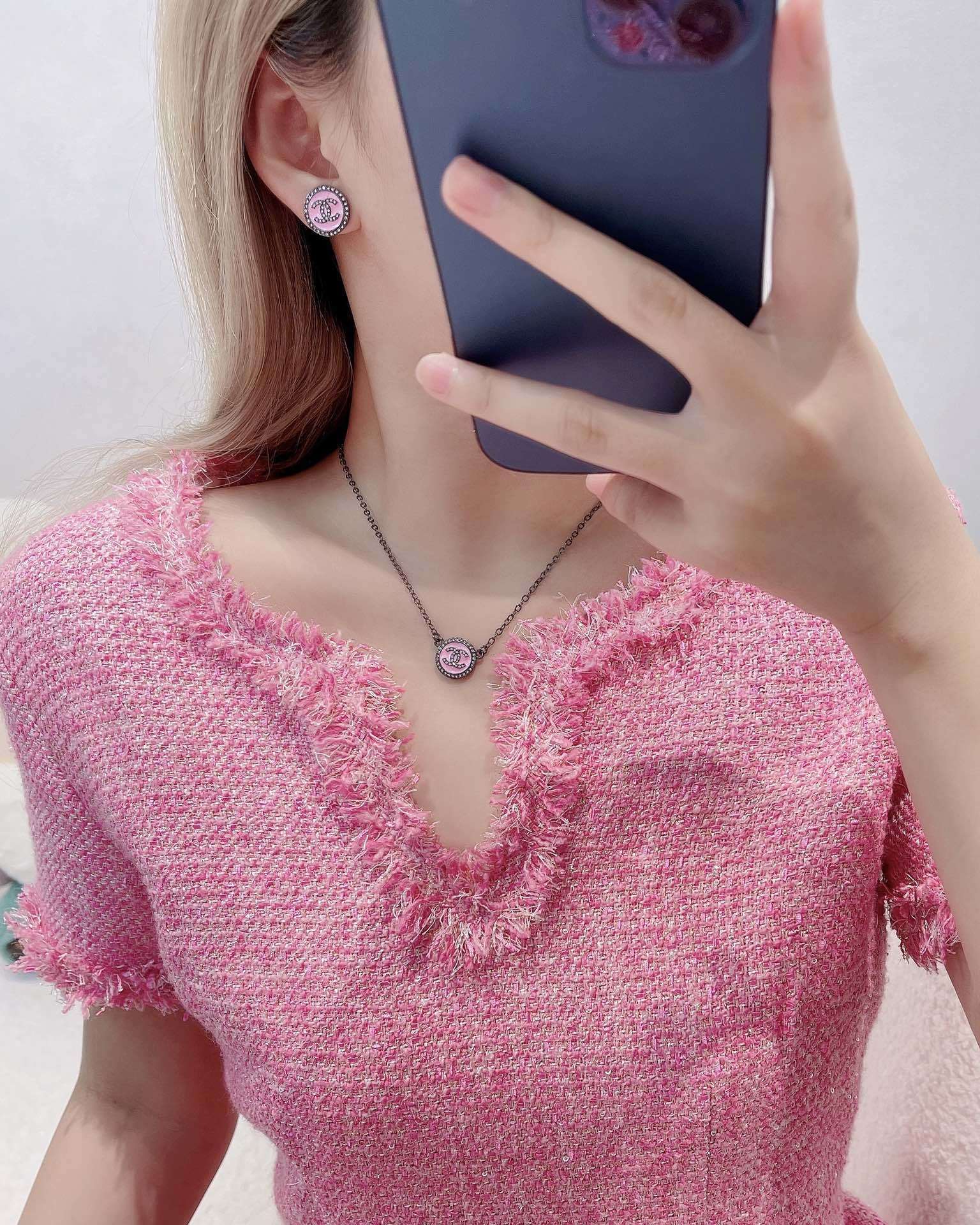 Chanel CC Logo Pink Resin Crystal Necklace - Ruthenium Finish