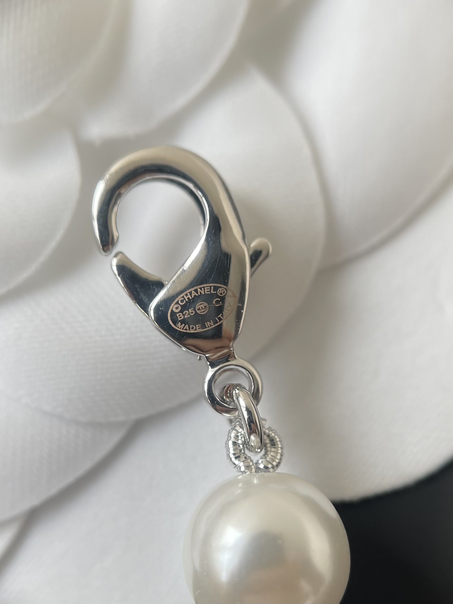 Luxury Double Strand Pearl Necklace with Interlocking CC Charms