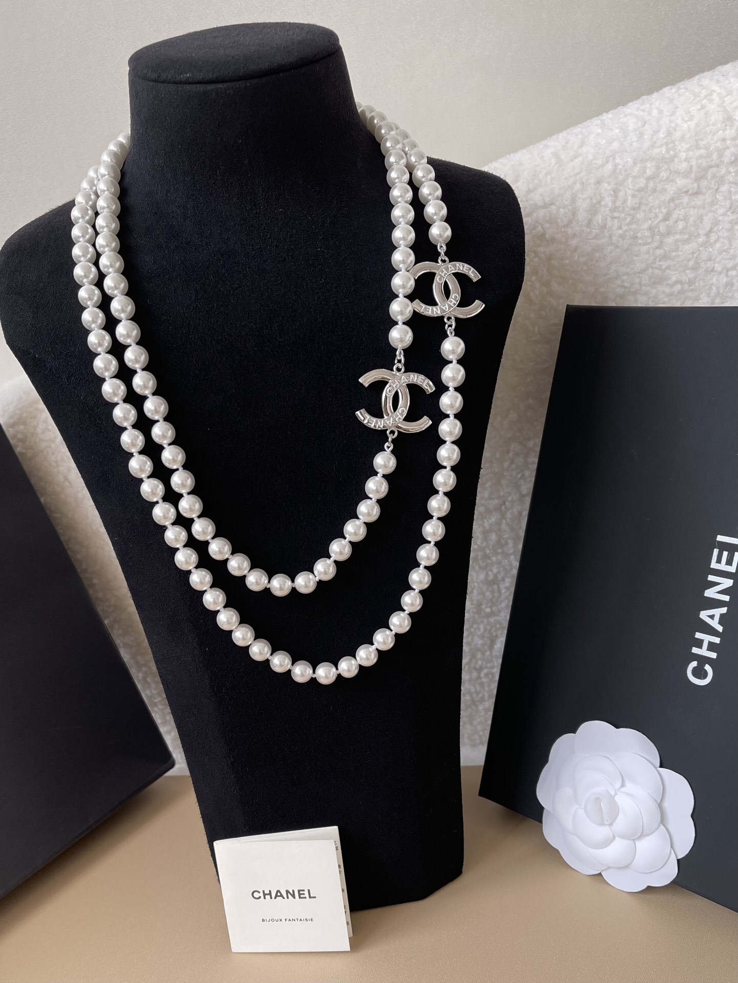 Luxury Double Strand Pearl Necklace with Interlocking CC Charms