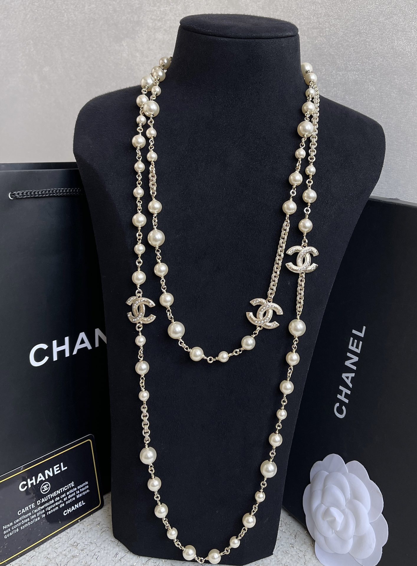 Luxury Long Pearl Necklace with Crystal CC Logo Accents - Elegant