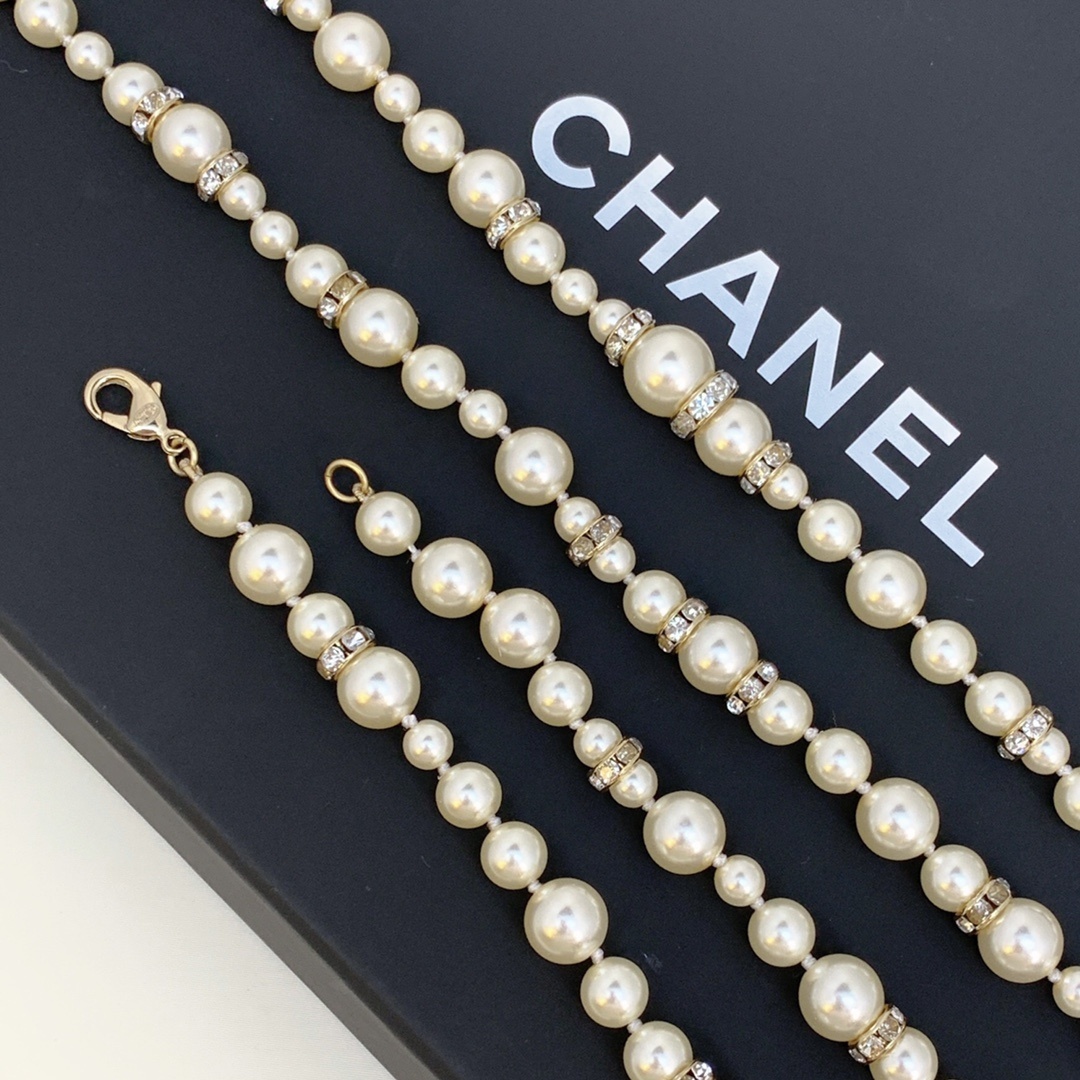 Luxury Multi-Layer Long Pearl Necklace with Crystal CC Charms