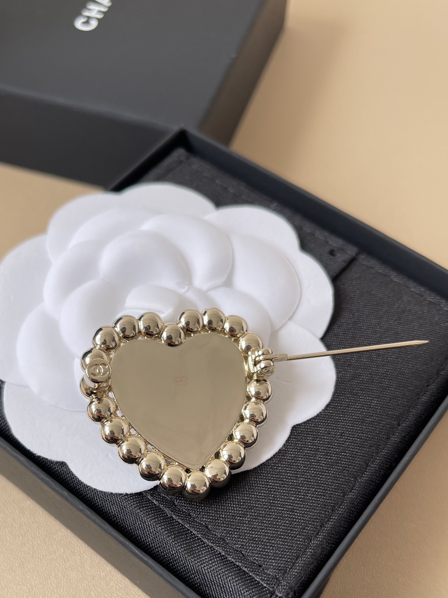 Luxury CC Heart Brooch with Black Enamel and Pearl Border
