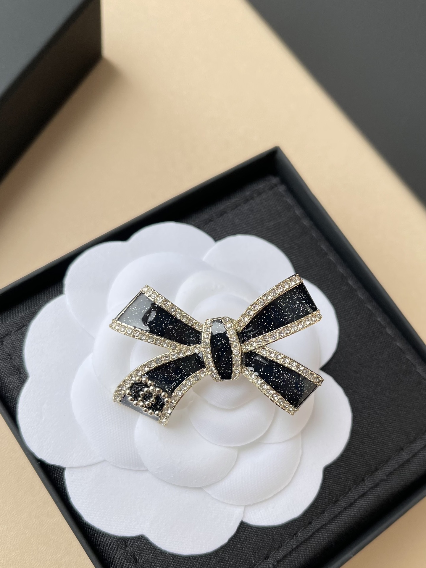Chanel Bow Brooch Metal Resin & Strass Black Gold Crystal CC Logo