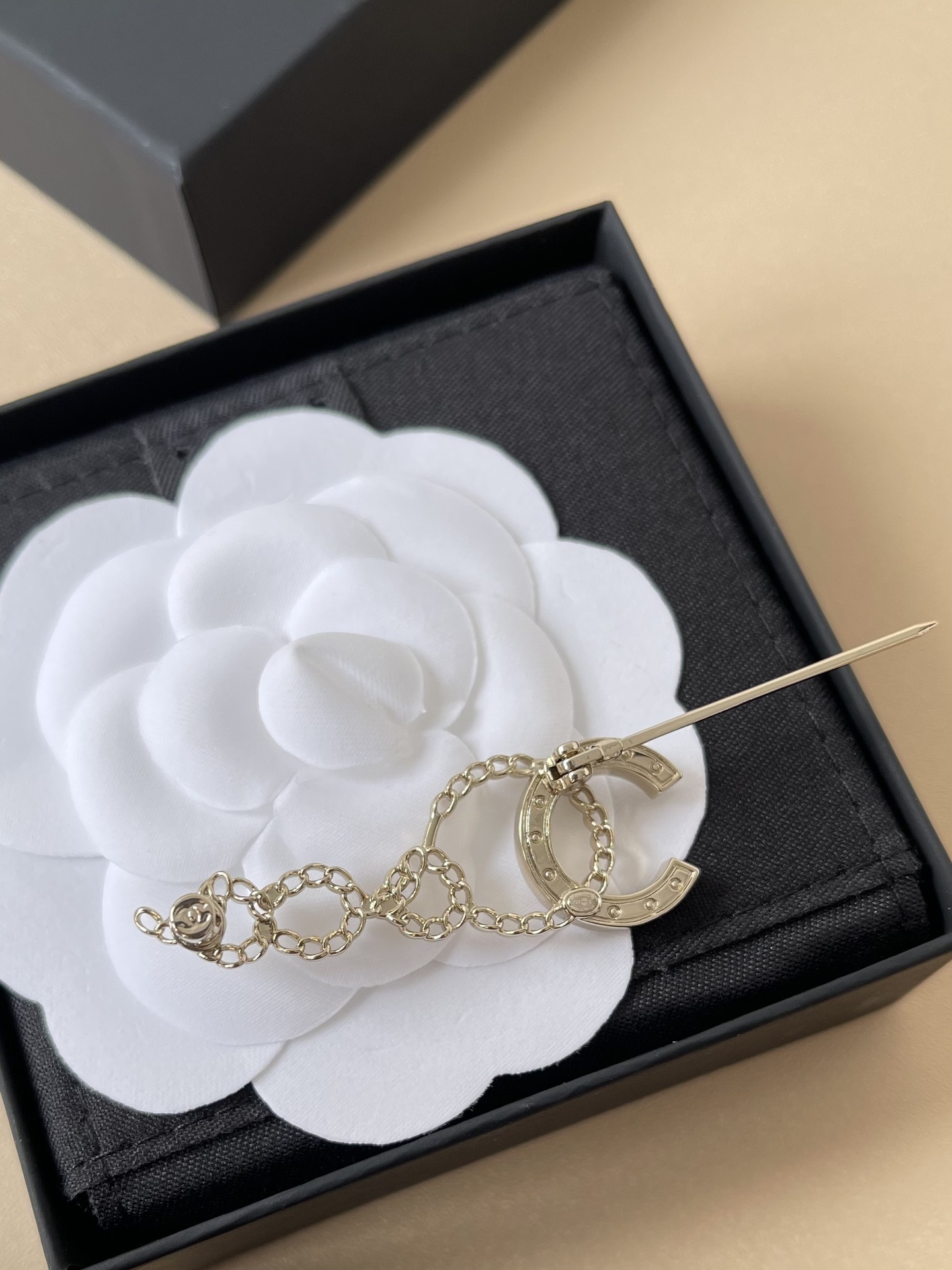 Chanel Crystal CC Interlocking Chain Brooch - Gold-Tone Luxury