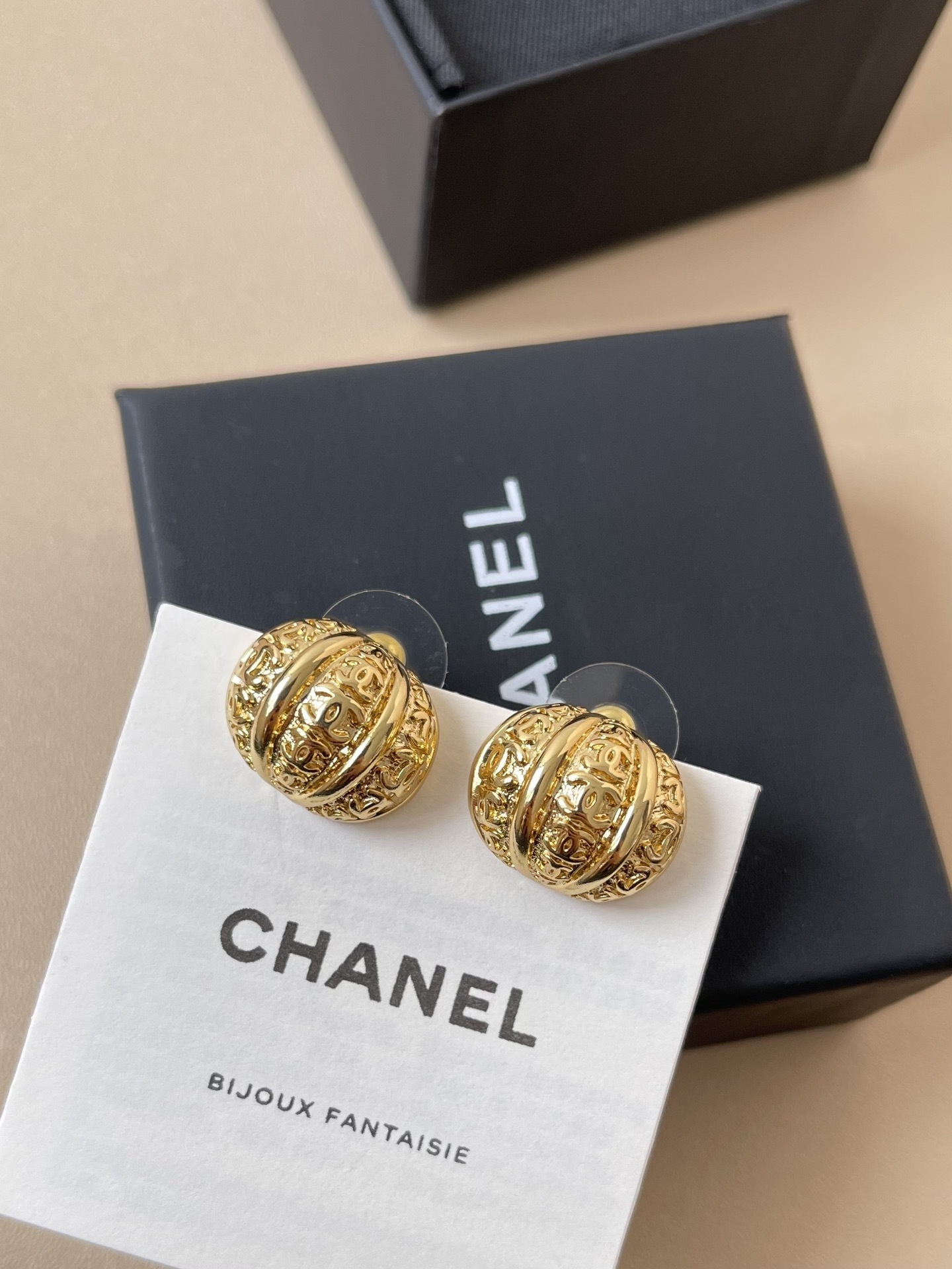 Chanel 2024/25 Métiers d'art Gold-Tone Metal Button Stud Earrings