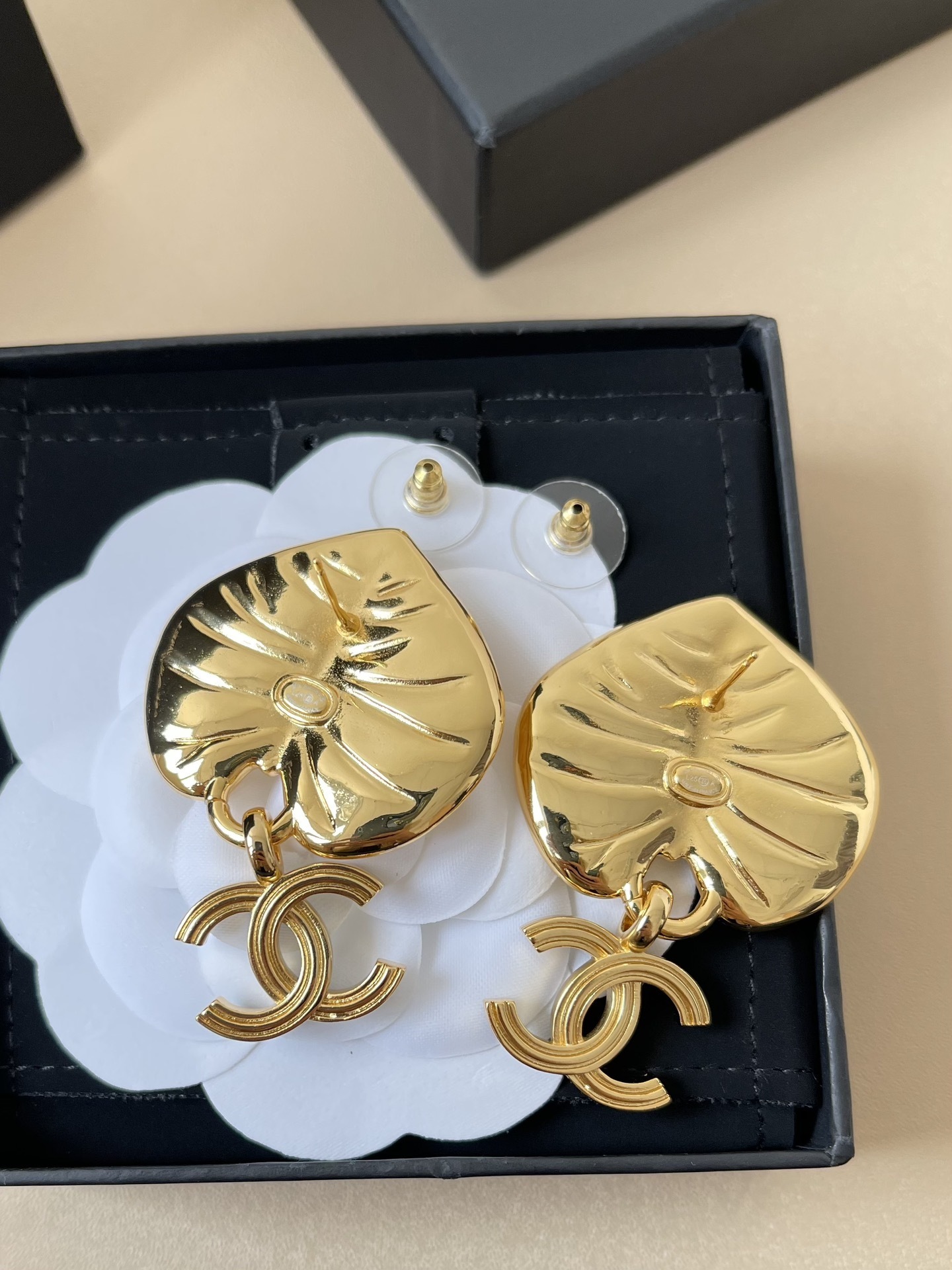 Chanel 2024/25 Métiers d'art Gold Leaf & Black CC Logo Earrings