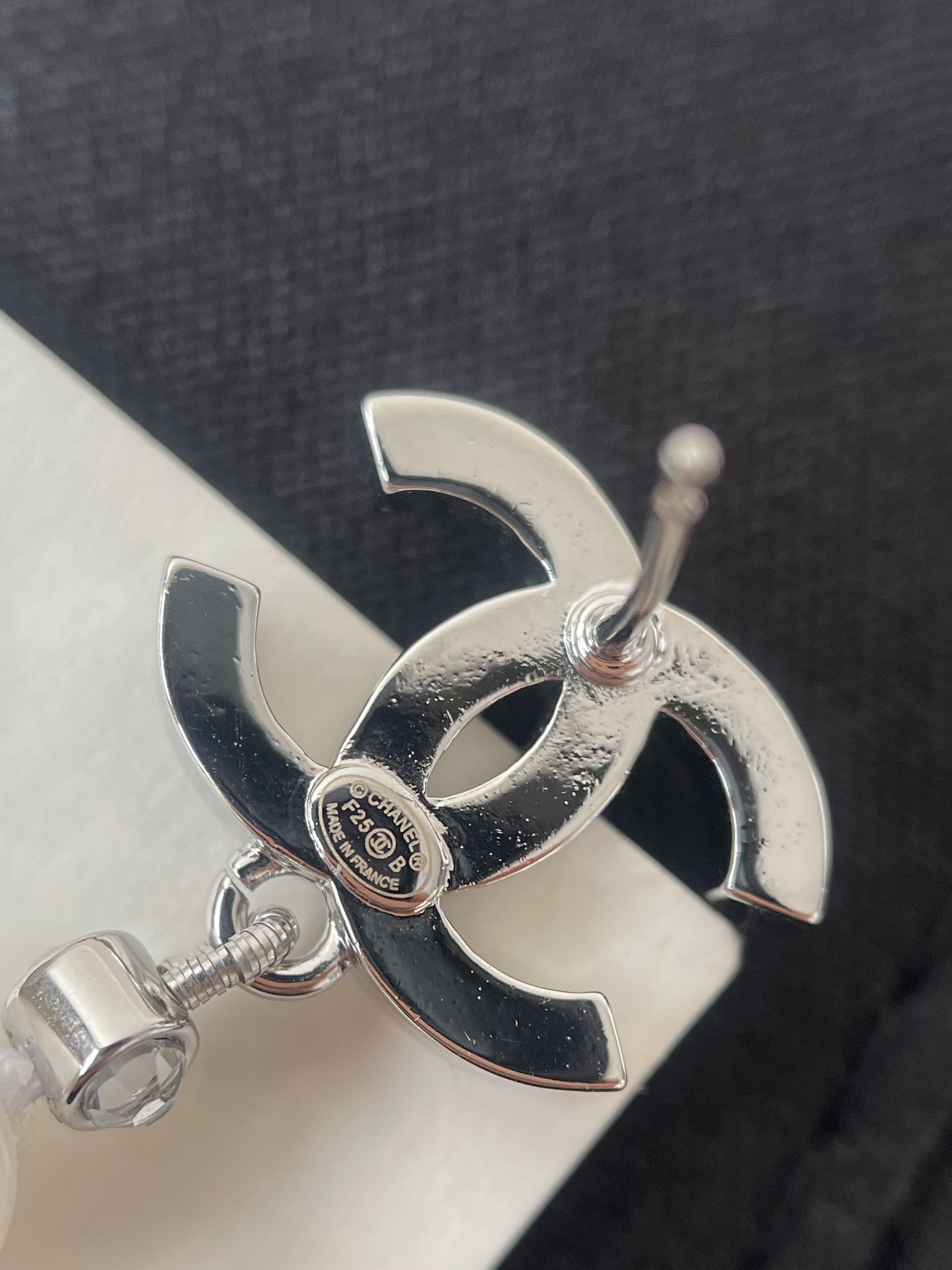 Elegant CC Logo Crystal & Pearl Teardrop Dangle Earrings