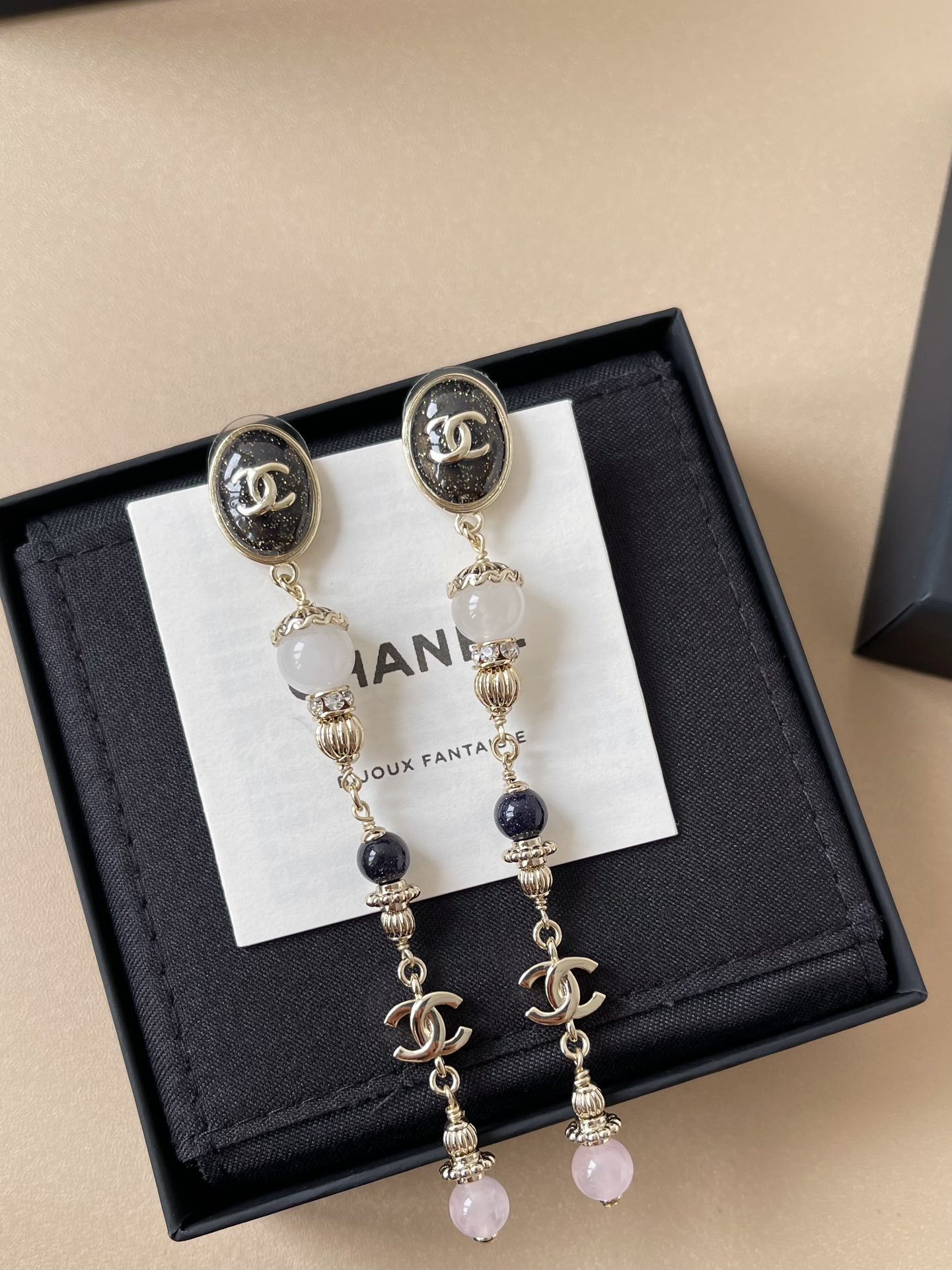 Chanel 2024/25 Métiers d'Art Pendant Earrings with Pearls & Gems