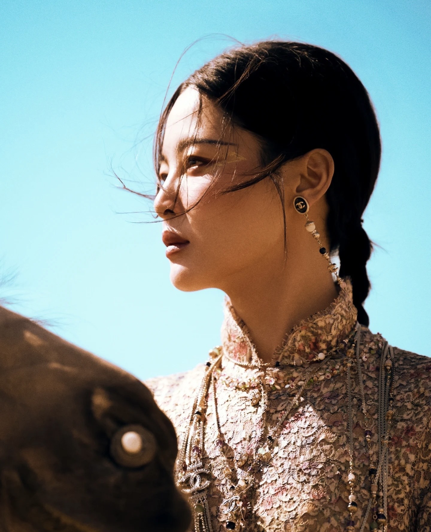 Chanel 2024/25 Métiers d'Art Pendant Earrings with Pearls & Gems