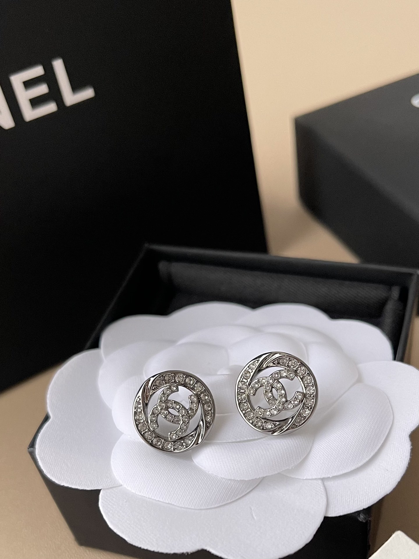 Chanel Silver CC Logo Round Crystal Stud Earrings - Luxury Jewelry