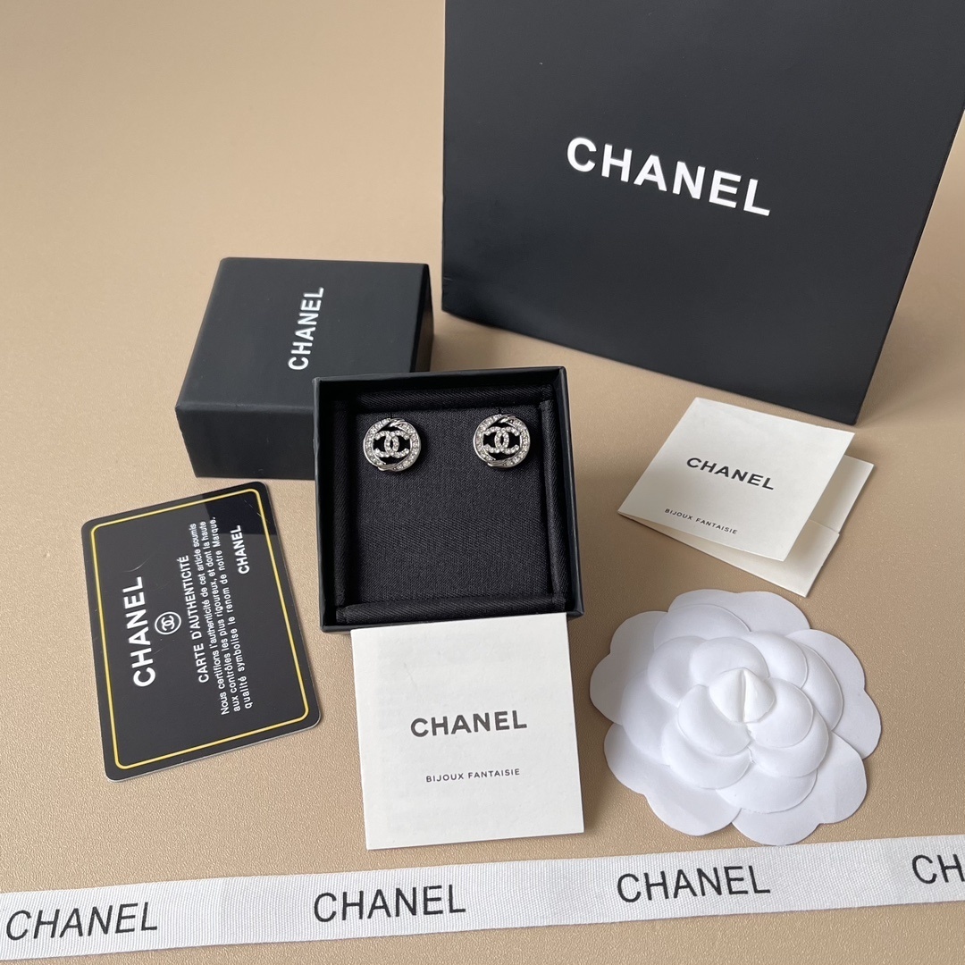 Chanel Silver CC Logo Round Crystal Stud Earrings - Luxury Jewelry