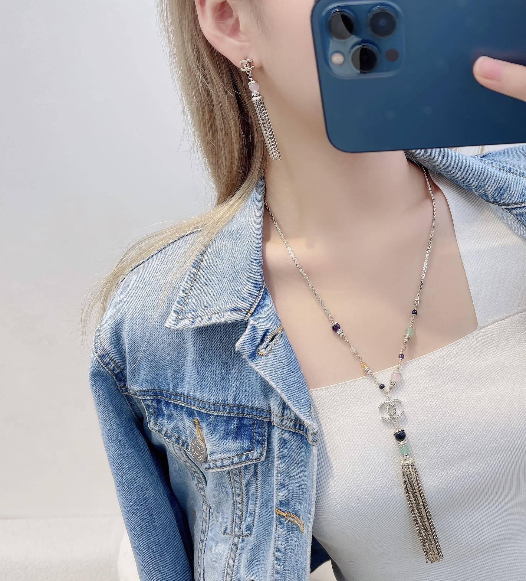 Luxury Chanel CC Logo Gold Tassel Earrings with Pink Gemstone