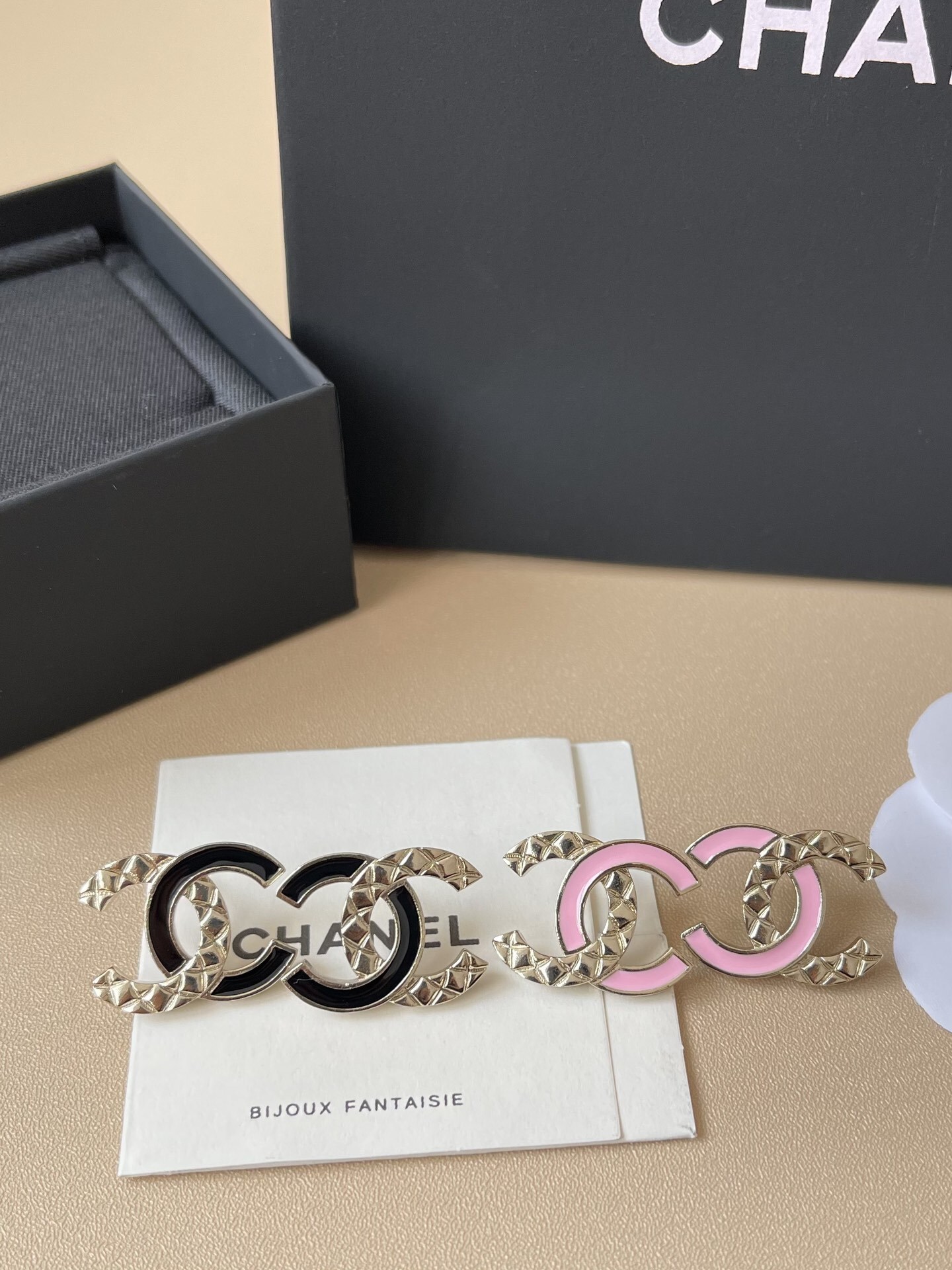 Chanel CC Quilted Logo Stud Earrings - Gold with Pink & Black Resin