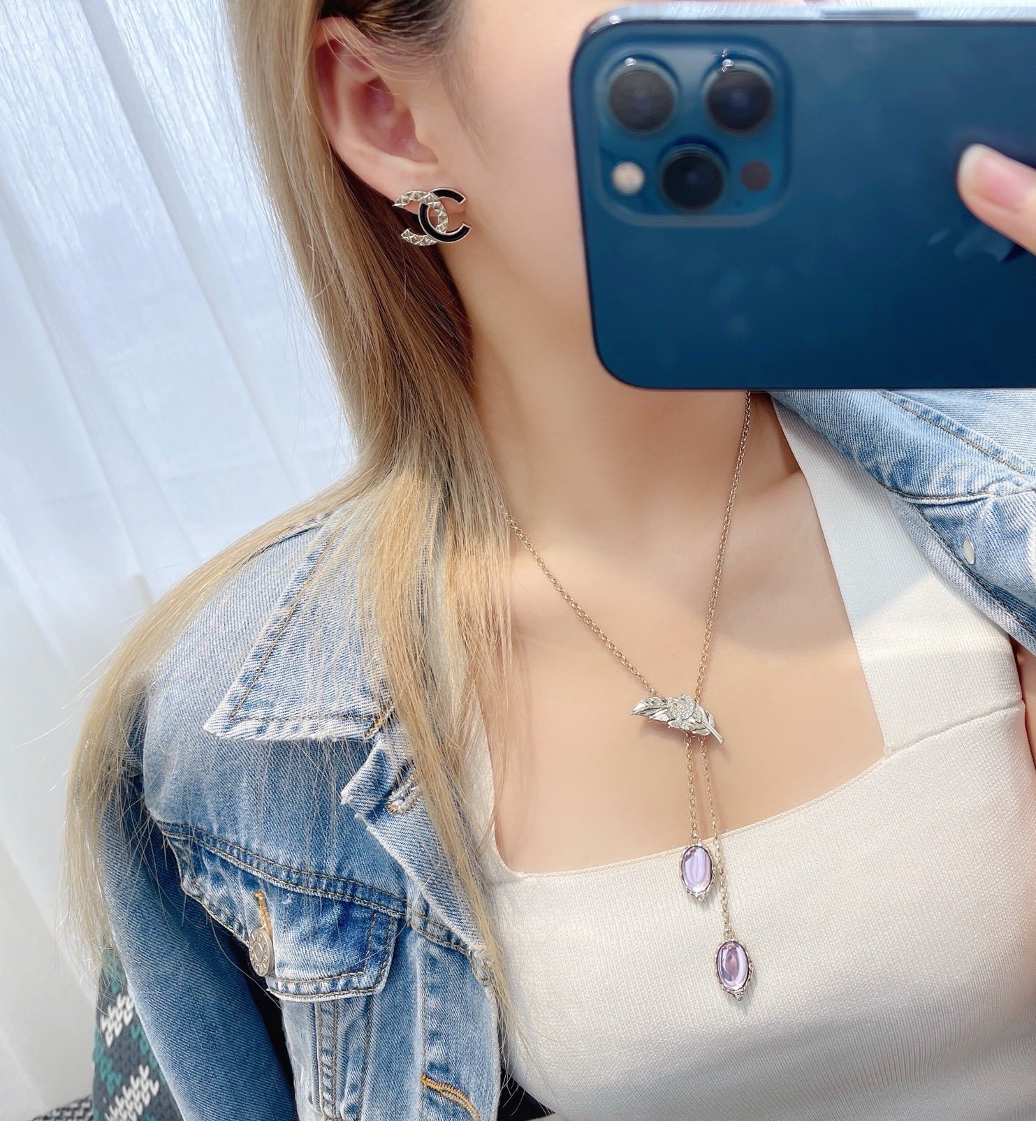 Chanel CC Quilted Logo Stud Earrings - Gold with Pink & Black Resin