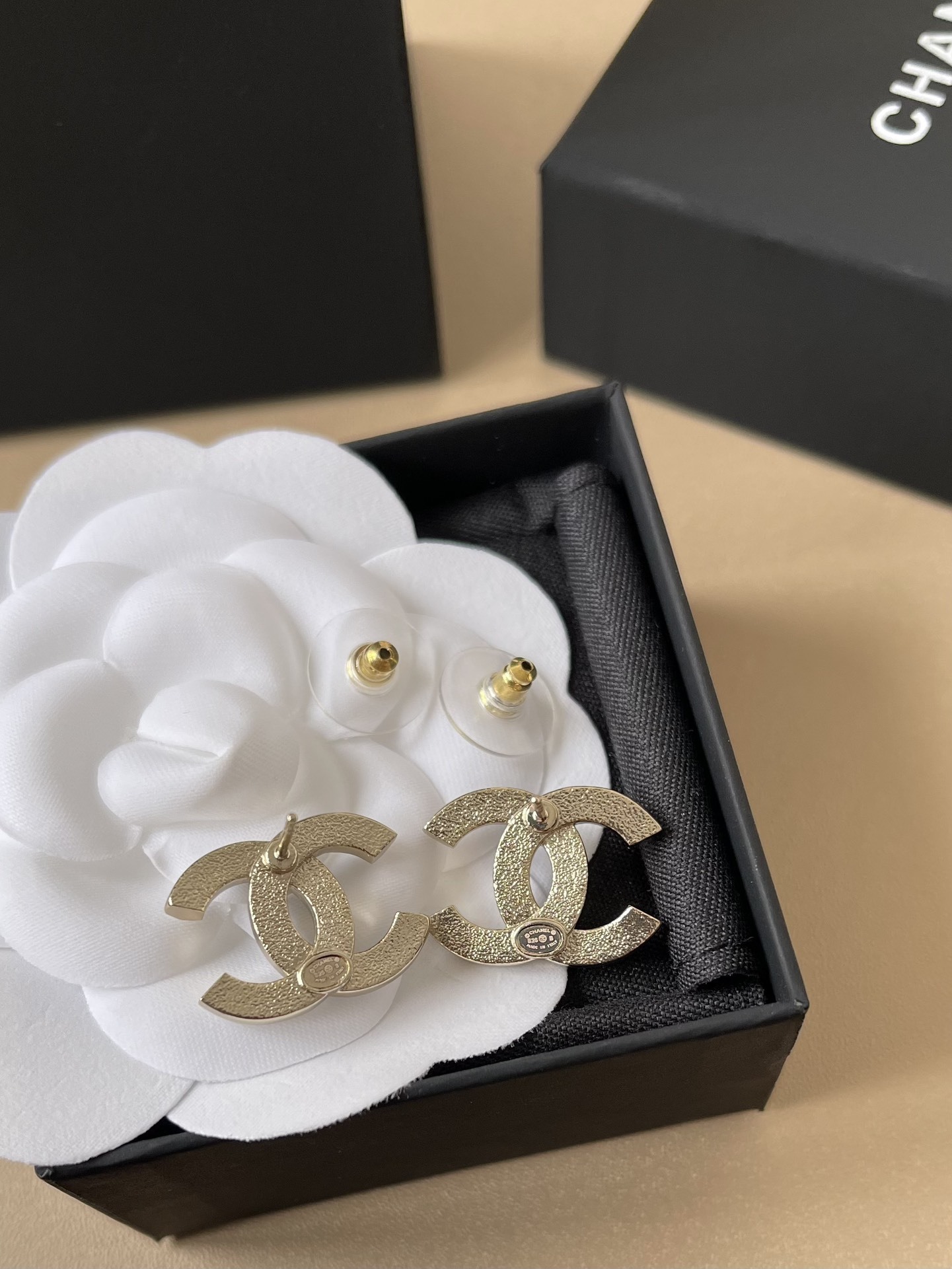 Luxury CC Logo Stud Earrings with Sparkling Crystals & Black Inlay