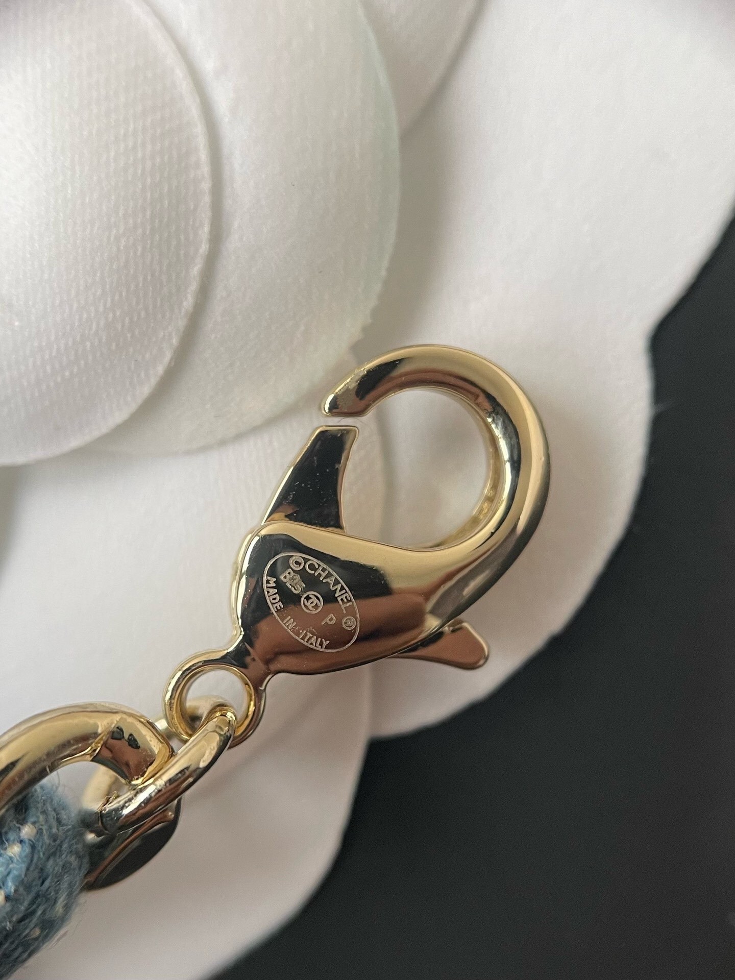 Chanel 2025 SS Denim & Gold Metal CC Logo Chain Belt