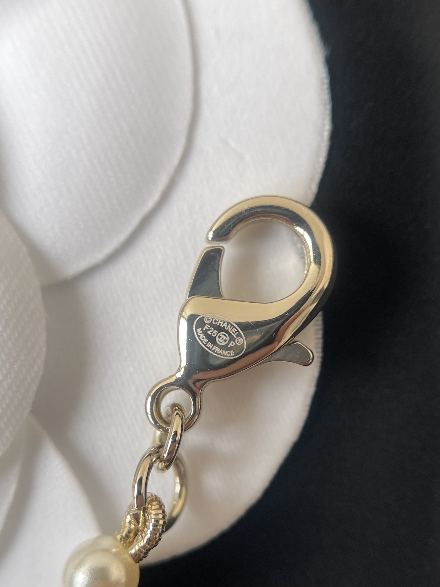 Chanel 2025 Pearl Chain Belt with CC Logo and Rhinestone Charms