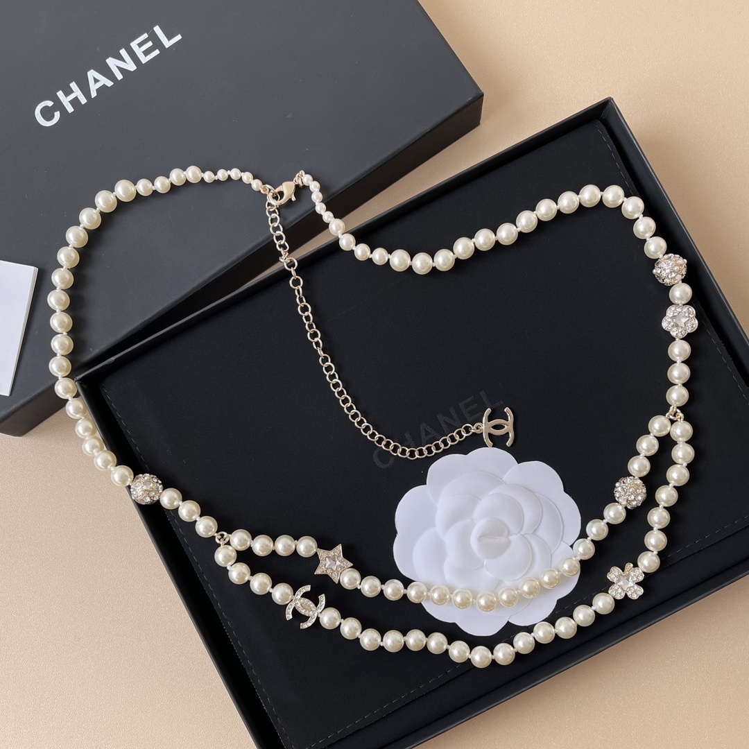 Chanel 2025 Pearl Chain Belt with CC Logo and Rhinestone Charms