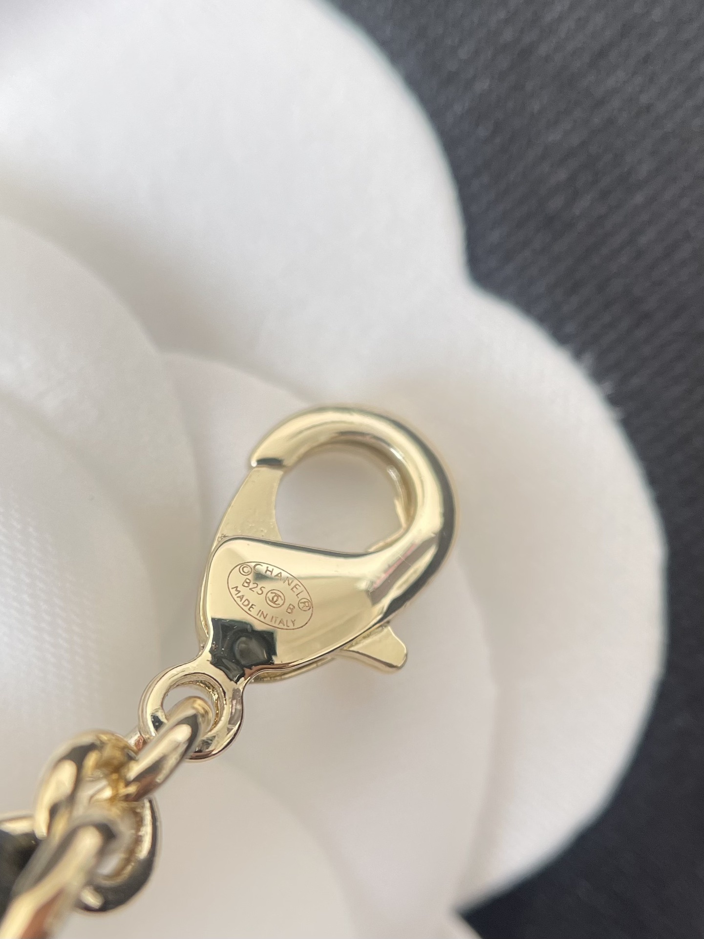 Chanel Gold-Tone & Black Calfskin Chain Belt with Pearl Charms