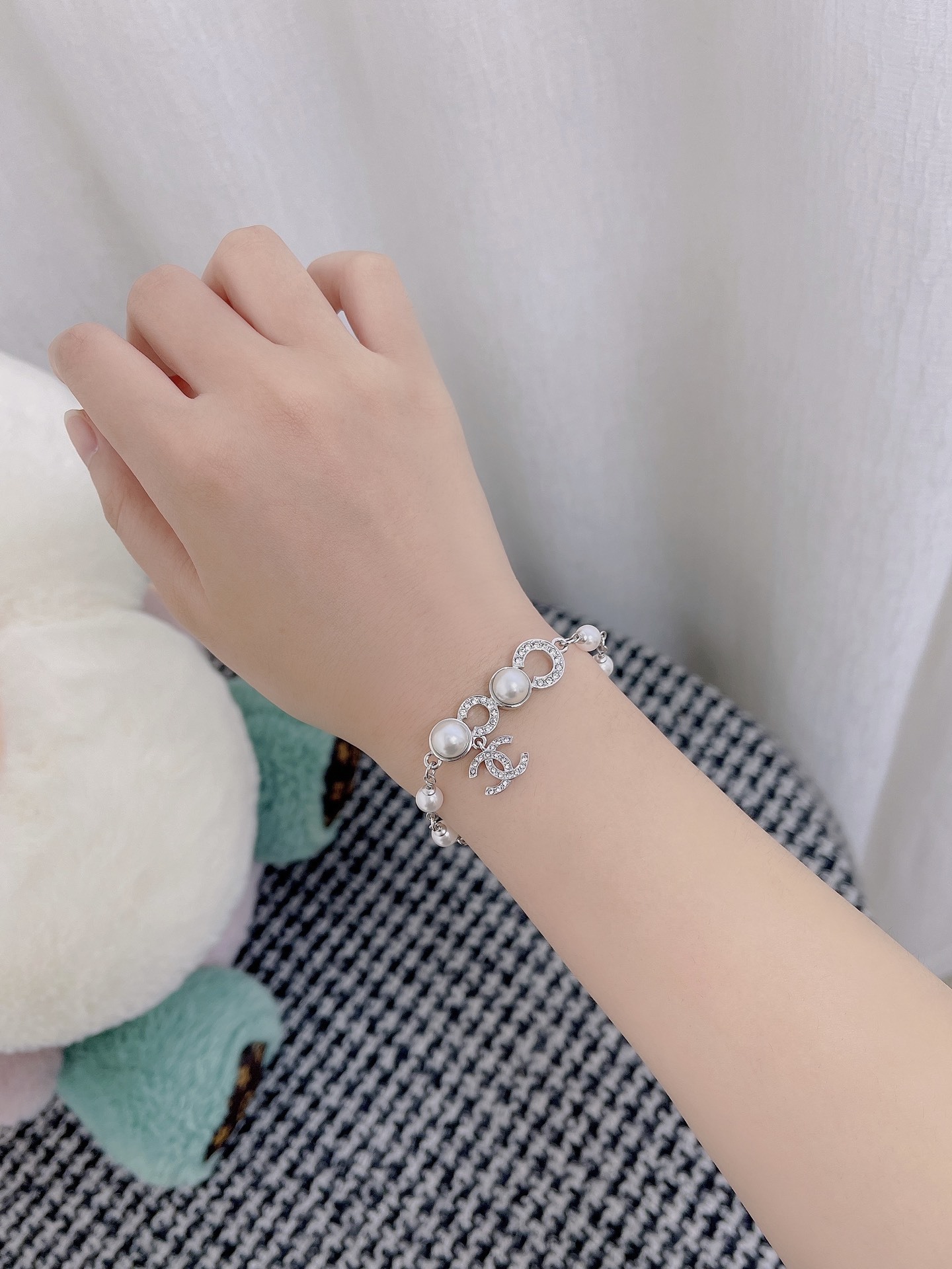 Chanel CC Logo Pearl Bracelet - Silver Metal & Crystal - 2025 Edition