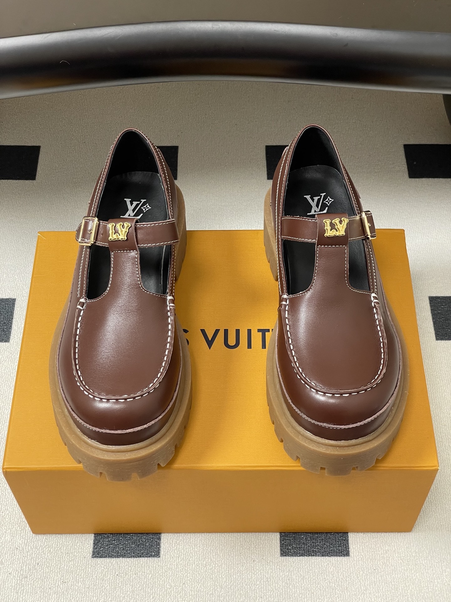 Louis Vuitton Brown Leather Platform T-Strap Mary Jane Loafers