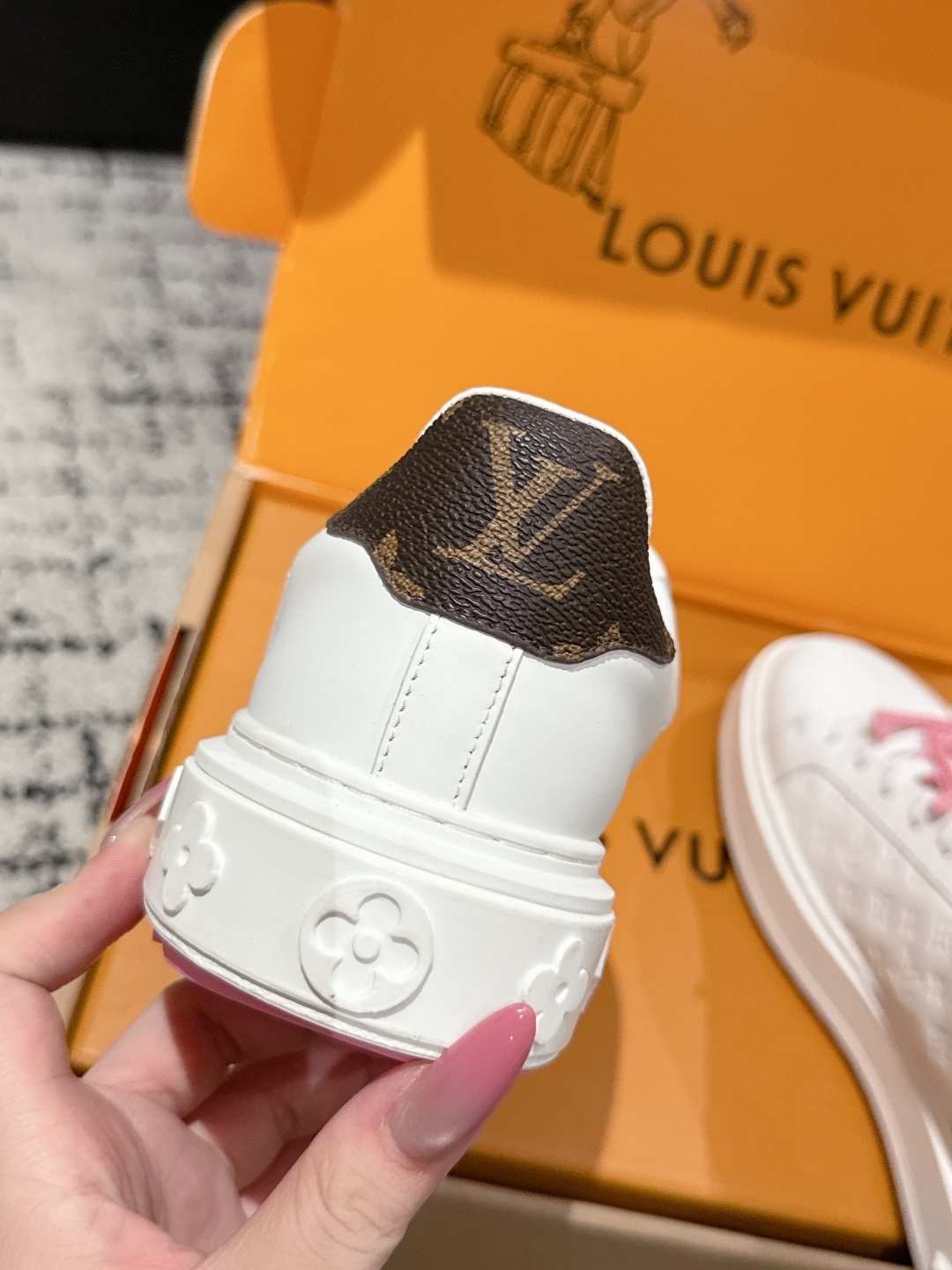 Louis Vuitton White & Pink Monogram Leather Sneakers for Women