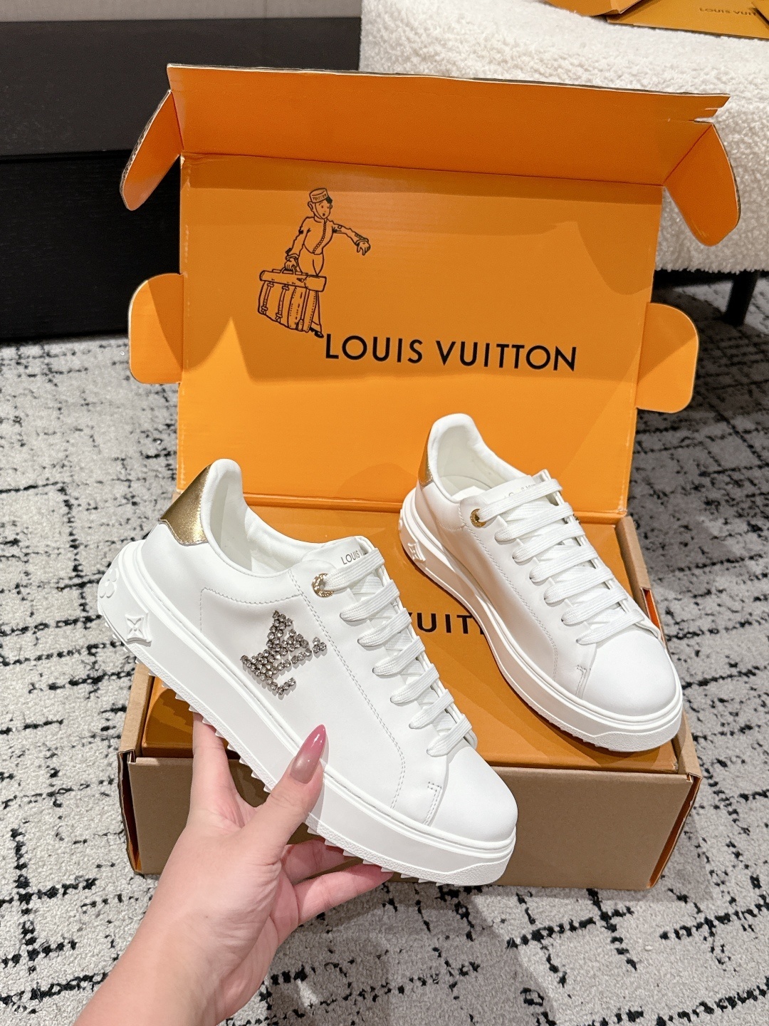 Louis Vuitton Luxury White Leather Sneakers with Crystal Detail