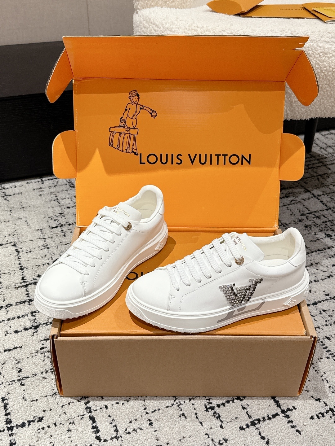 Louis Vuitton Women's White Leather Sneakers with Crystal Details
