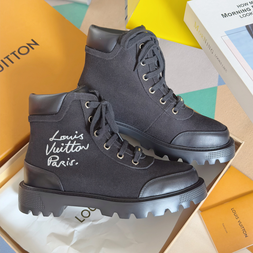 Louis Vuitton Men's Black High-Top Technical Fabric Sneakers