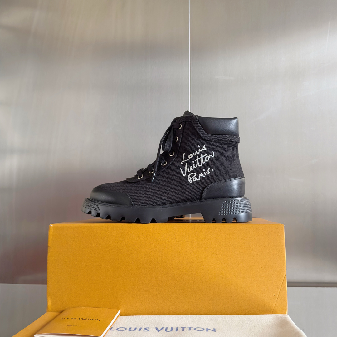 Louis Vuitton Men's Black High-Top Technical Fabric Sneakers