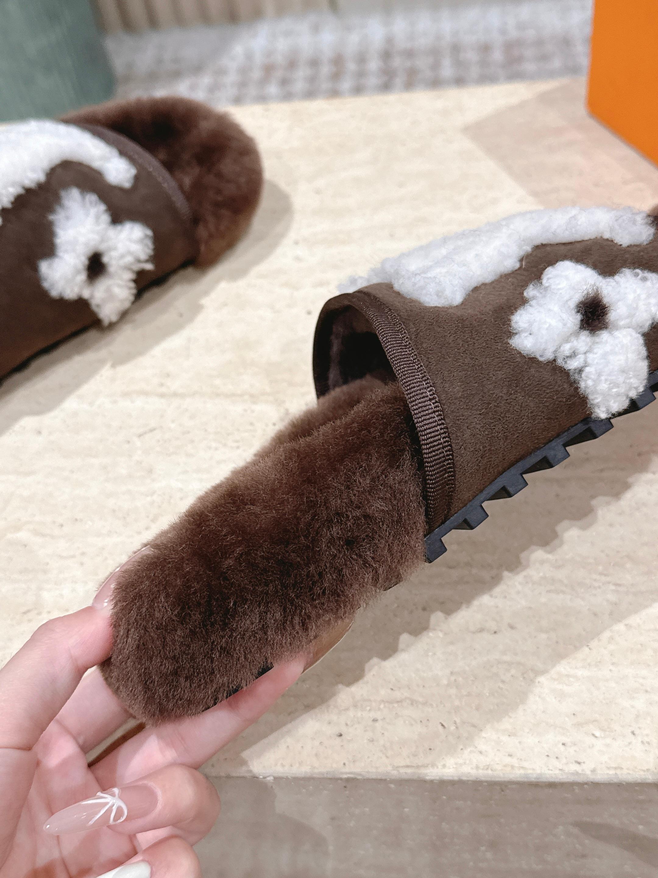 Luxury Monogram Plush Slippers - Cozy Brown & White Designer Slides