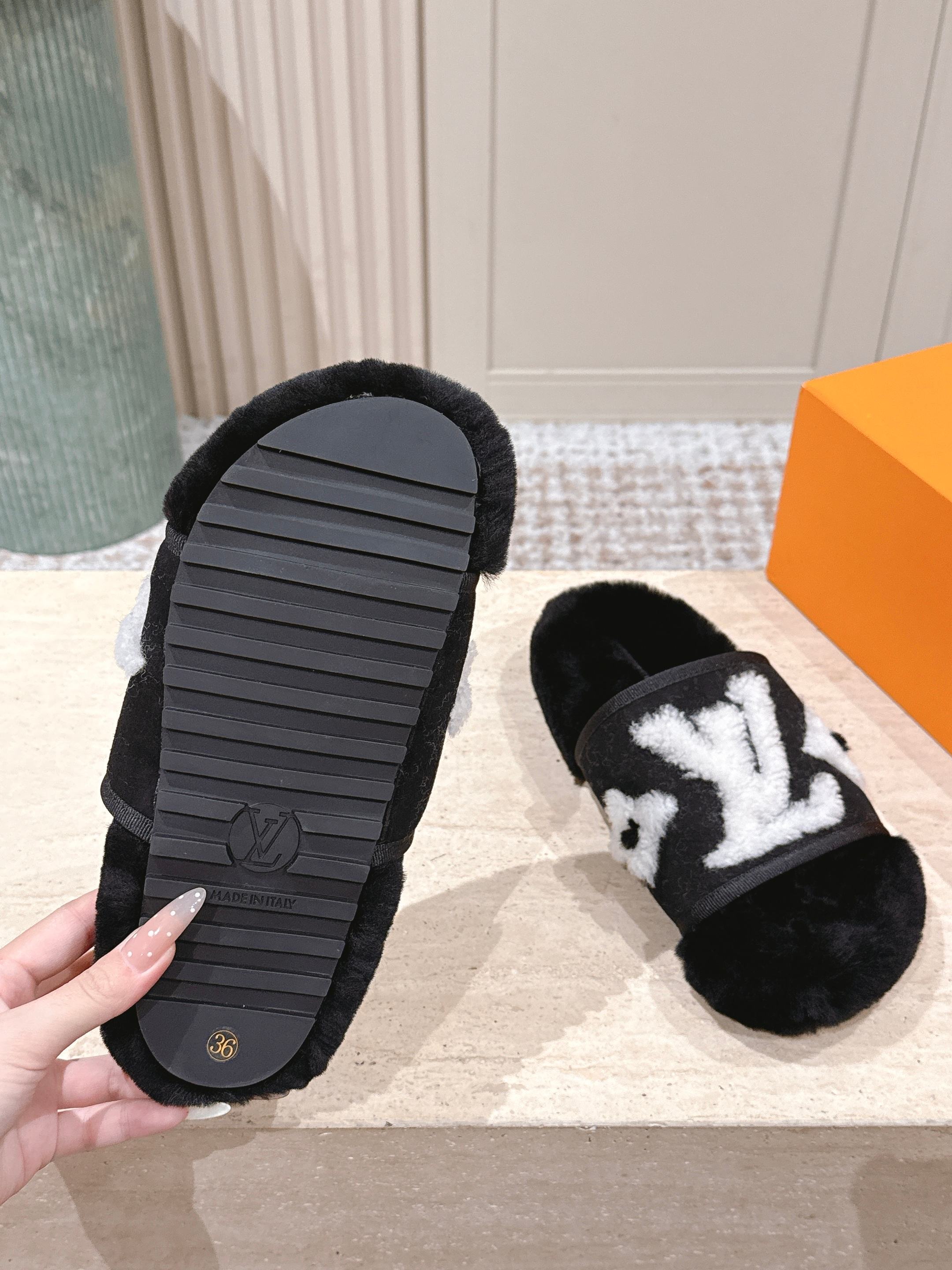 Luxury Designer Style Black Faux Fur Slippers with White Monogram