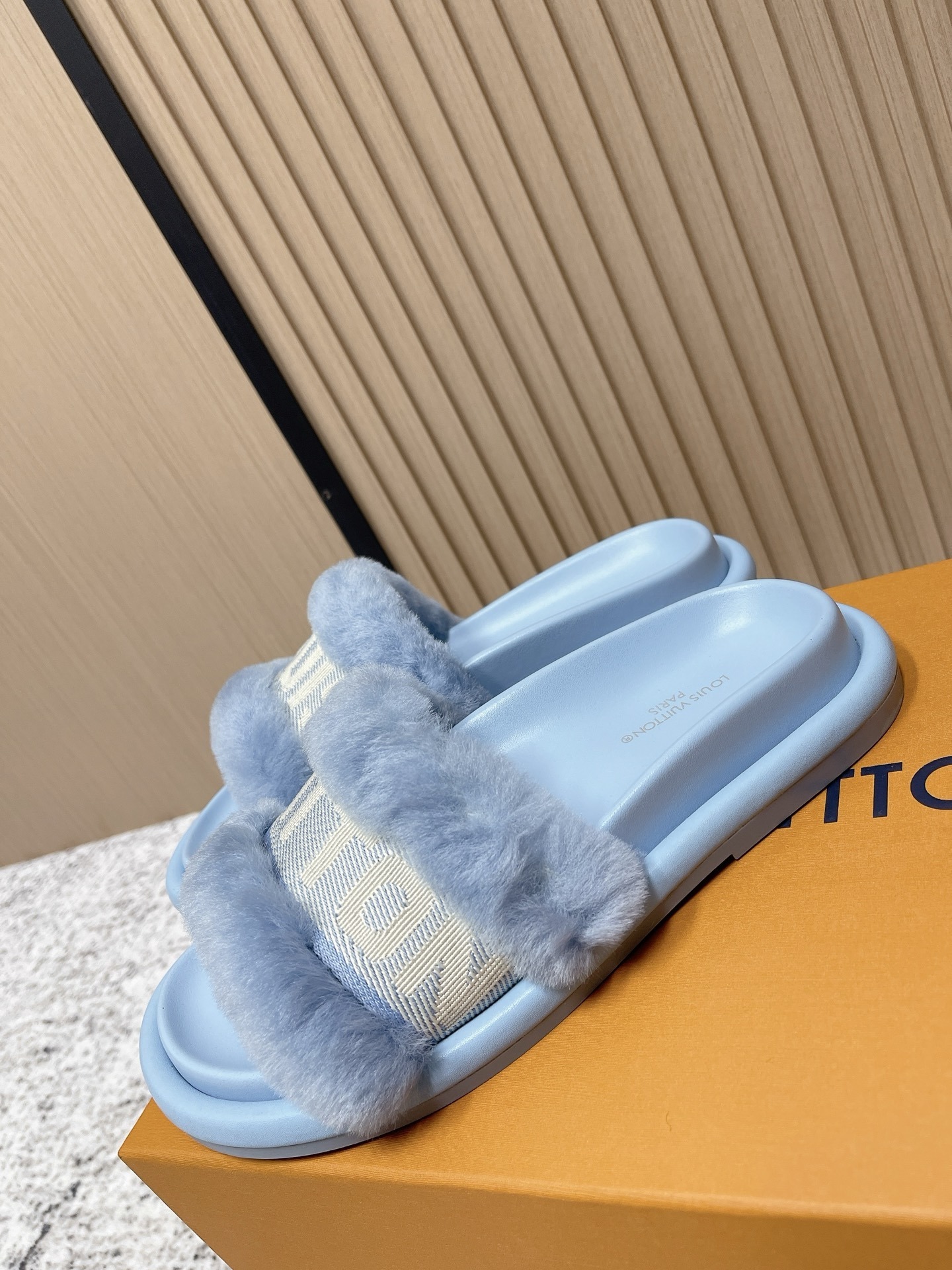 Louis Vuitton Light Blue Shearling Pool Pillow Comfort Mules