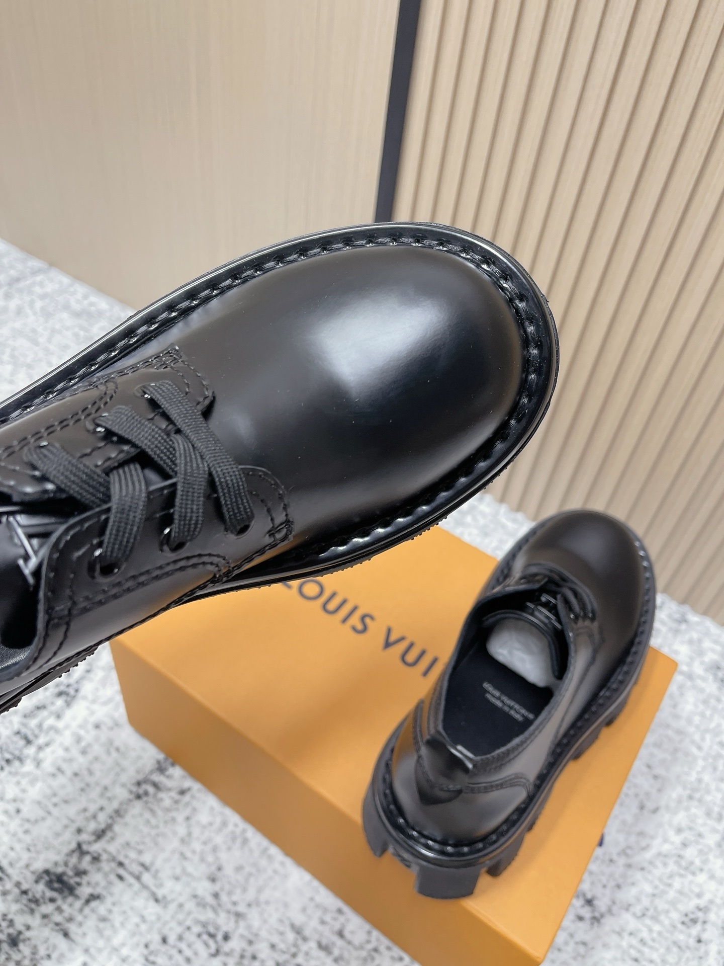 Luxury Men's Black Leather Chunky Derby Shoes - Designer Style