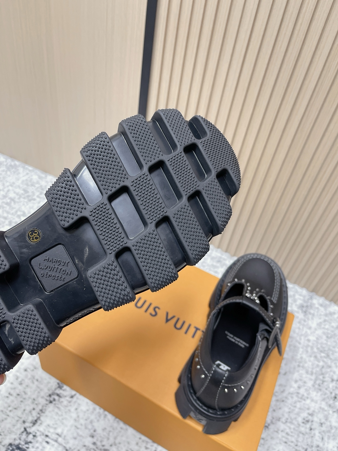 Louis Vuitton Black Leather T-Strap Platform Mary Jane Shoes